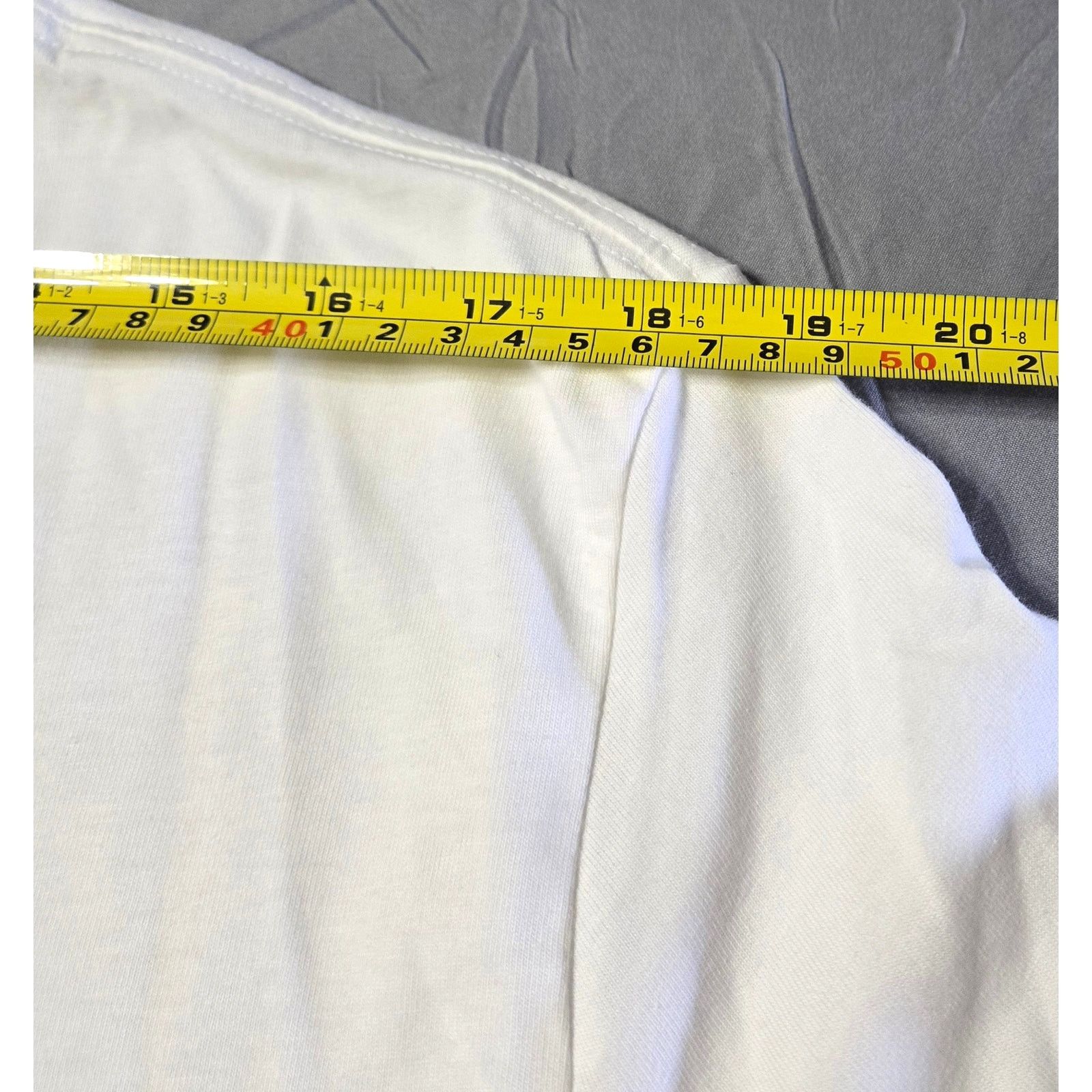 Jordan Brand Jordan Brand Sz XL Mens White Jordan Photo T-Shirt Size US XL / EU 56 / 4 - 7 Thumbnail
