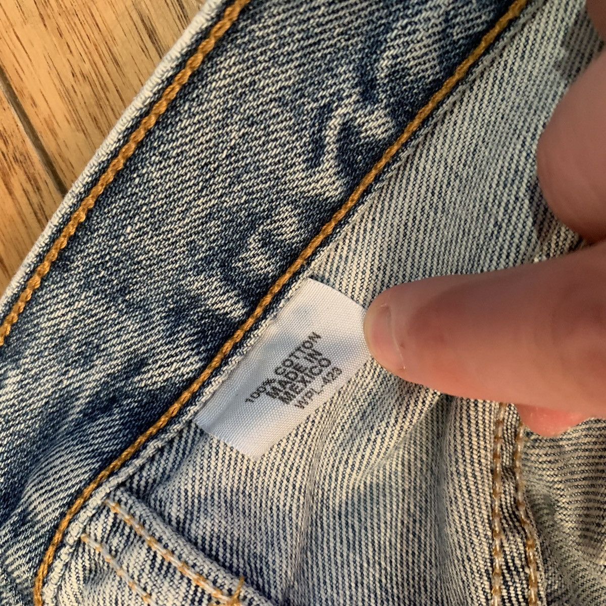 Levi's Vintage Levi’s 501 Button Fly Jeans Size US 34 / EU 50 - 9 Thumbnail