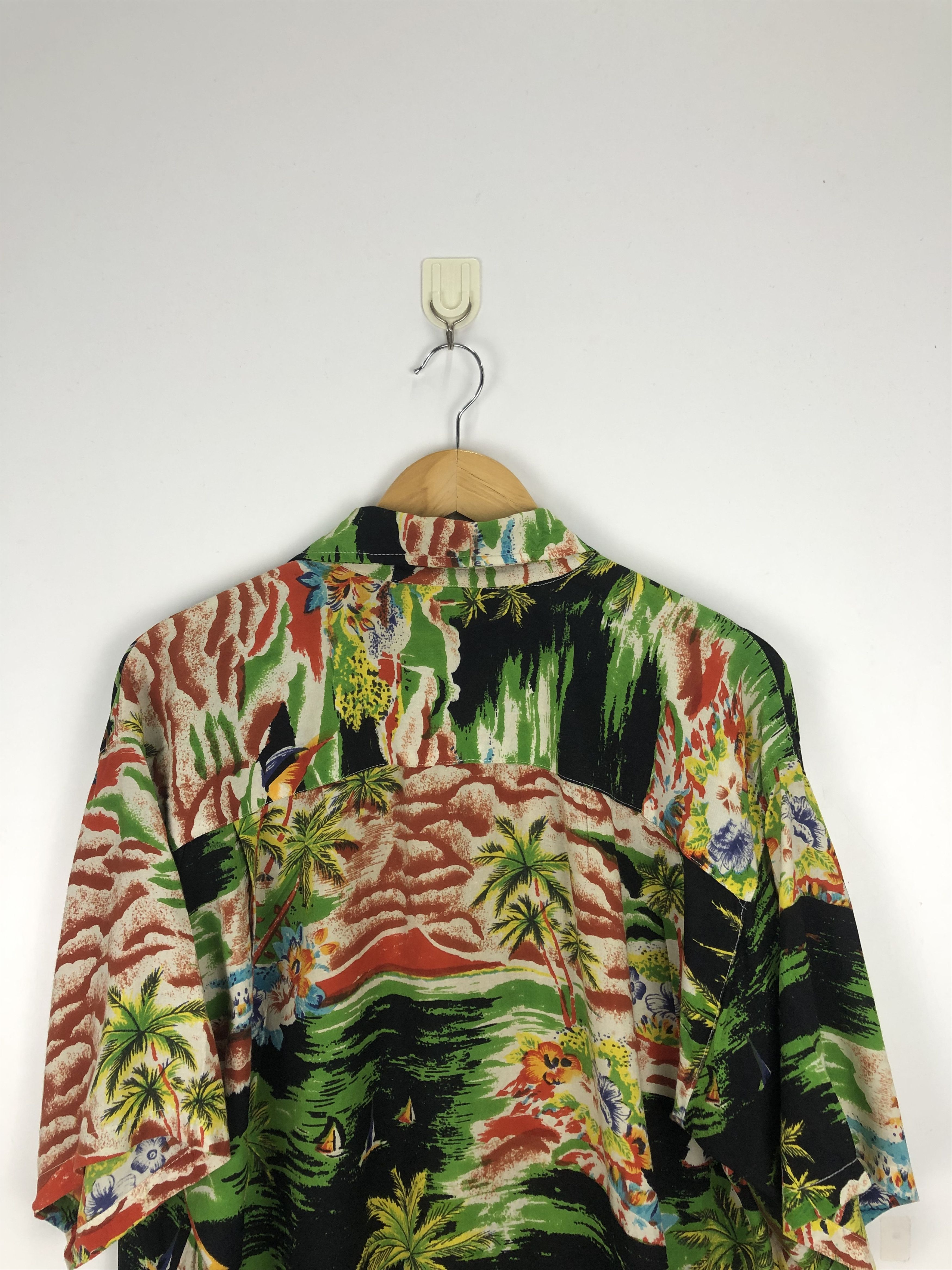 Vintage Vintage Hawaiian Sun Surf Rayon Motive Design TA0012 Size US L / EU 52-54 / 3 - 4 Thumbnail