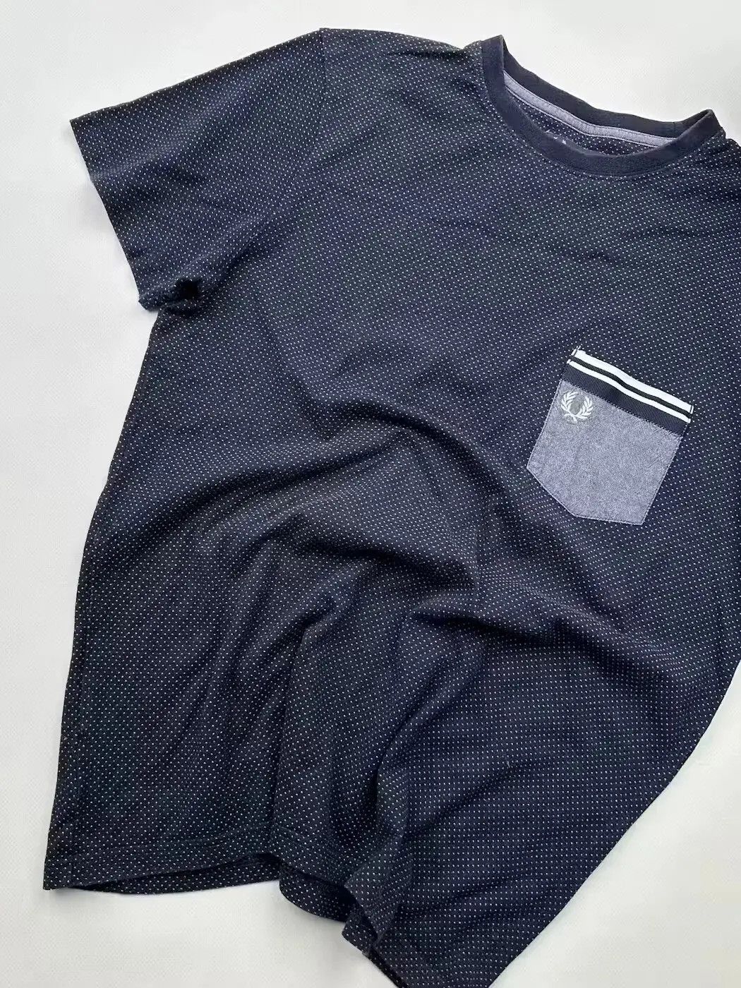 Fred Perry Fred Perry Pocket T-Shirt (388) Size US M / EU 48-50 / 2 - 2 Thumbnail