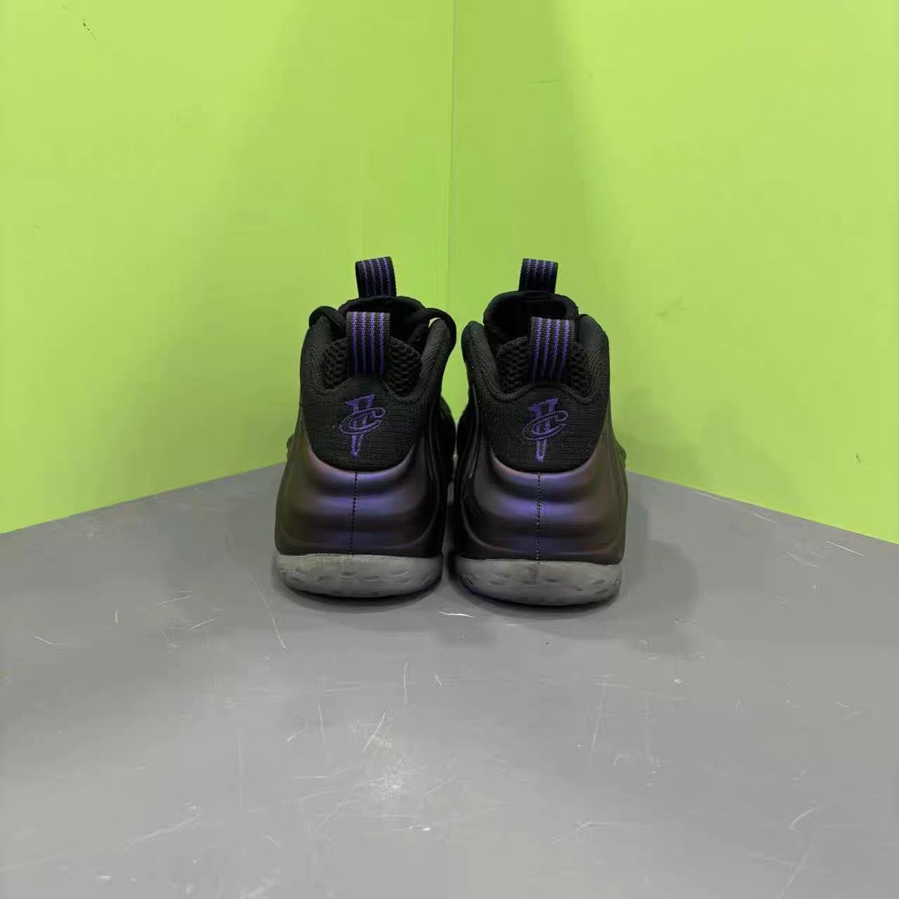 Nike Nike Air Foamposite One Basketball Shoes K15 Size US 10 / EU 43 - 6 Thumbnail