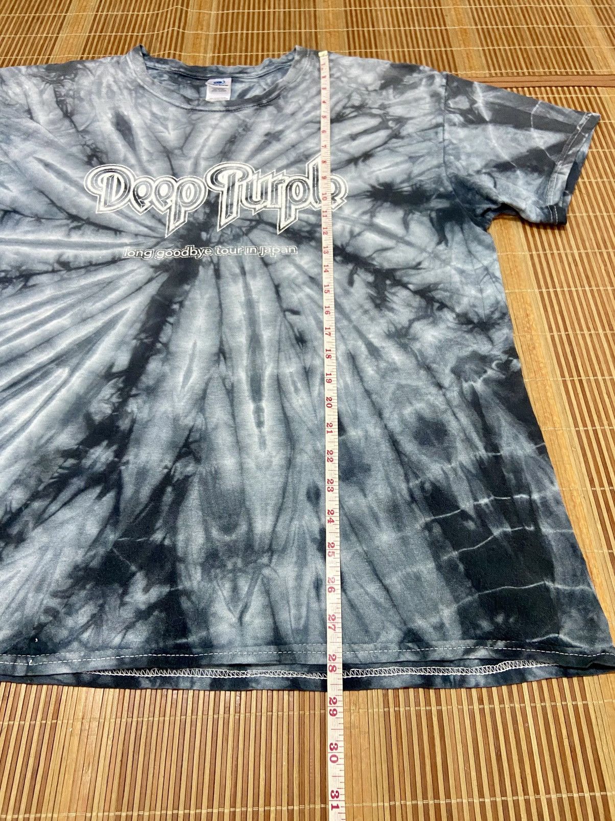 Band Tees DEEP PURPLE LONG GOODBYE TOUR IN JAPAN TYE DYE TEE Size US L / EU 52-54 / 3 - 4 Thumbnail