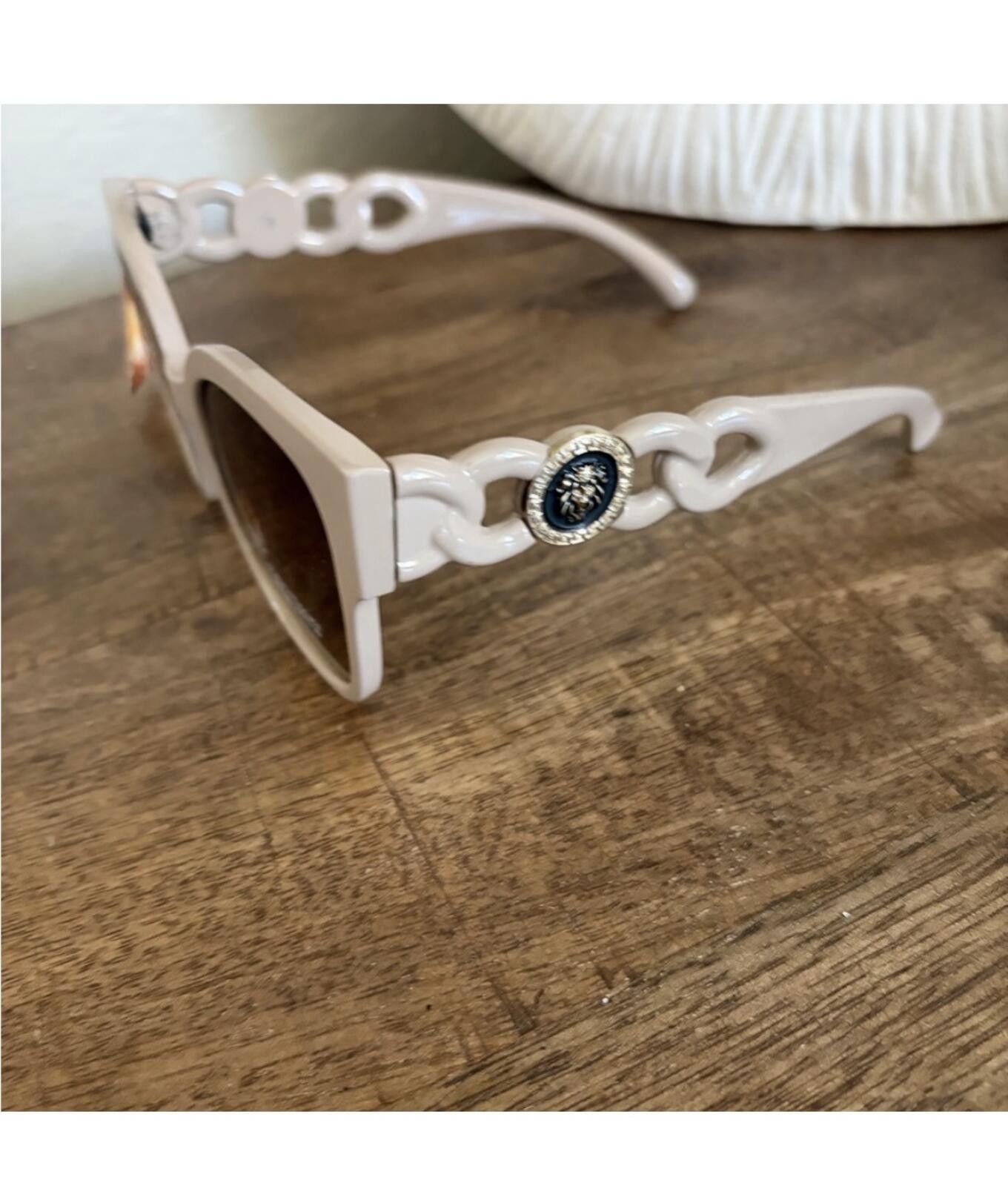 Other Chic Beige Sunglasses with Decorative Accent Size ONE SIZE - 1 Thumbnail