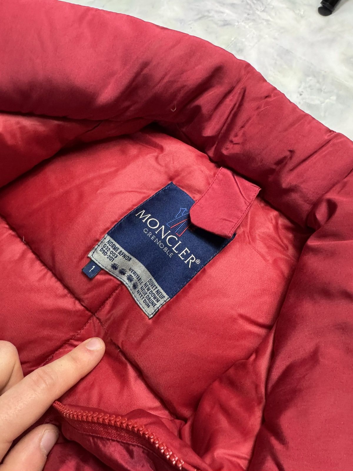 Moncler Vintage Moncler Grenoble Red Long Puffer Jacket Size US XL / EU 56 / 4 - 4 Thumbnail