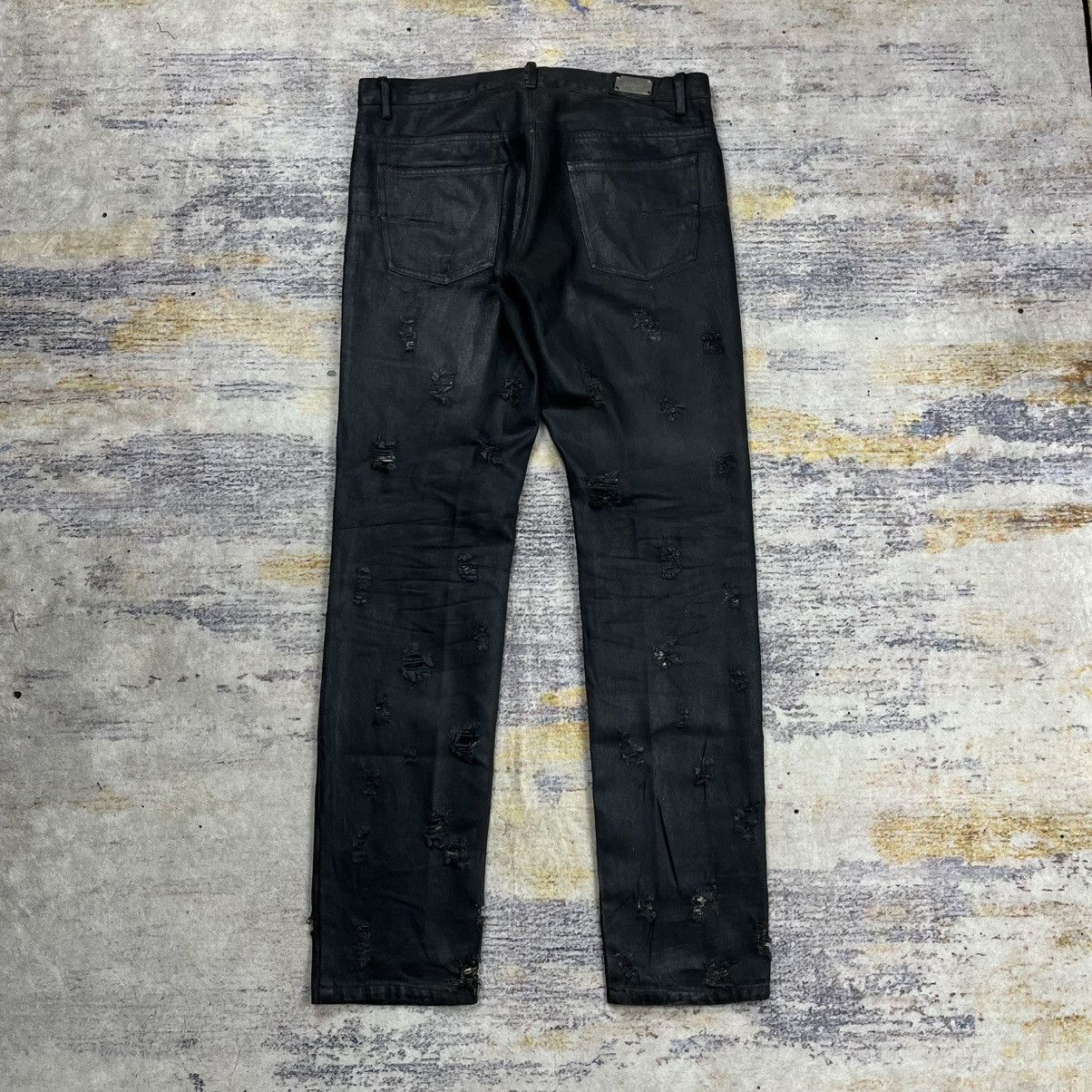 In The Attic In the attic distressed waxed denim pants Size US 32 / EU 48 - 2 Thumbnail
