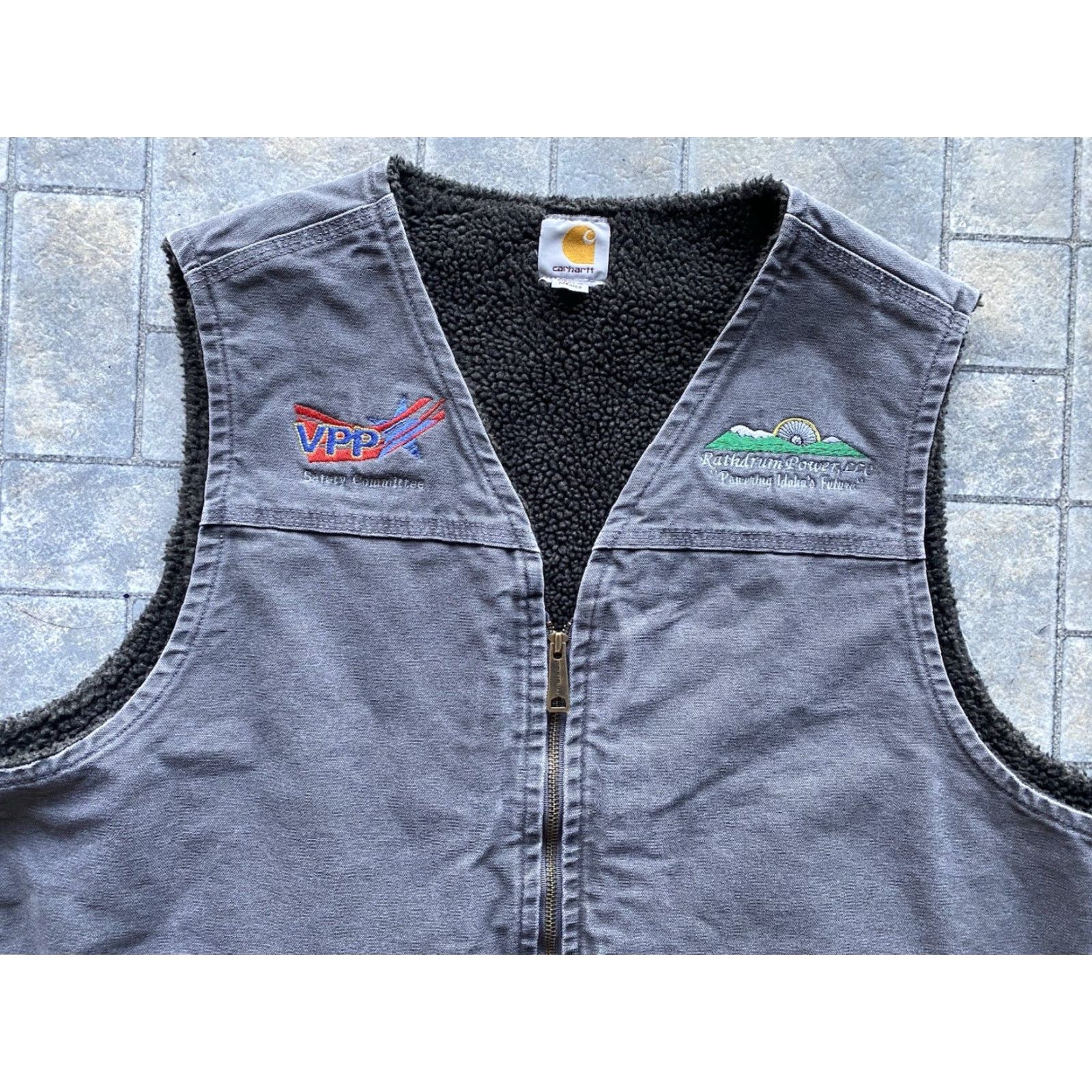Carhartt VINTAGE Carhartt V26 GVL Vest Men XL Tall Gray Sherpa Lined Embroidery Big & Tall Embroidered Cotton Vest Size US XL / EU 56 / 4 - 3 Thumbnail