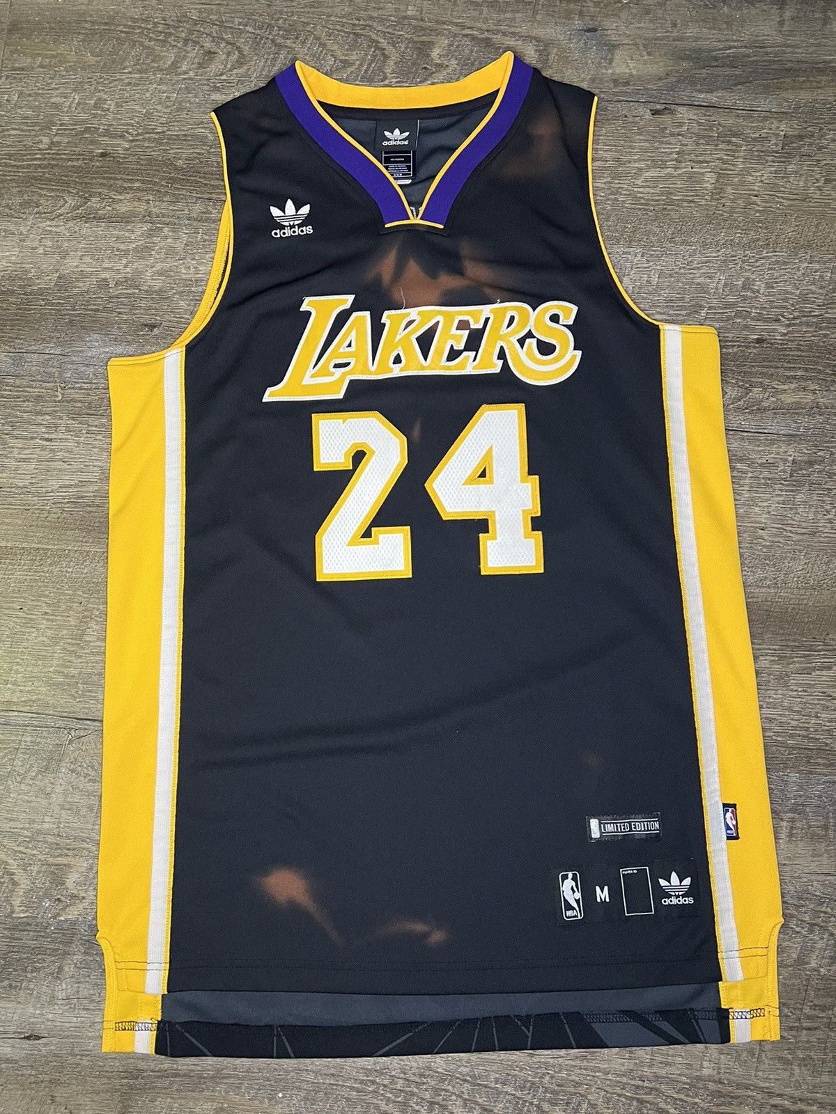Adidas Kobe Bryant Lakers 24 Black Mamba Jersey Size Medium