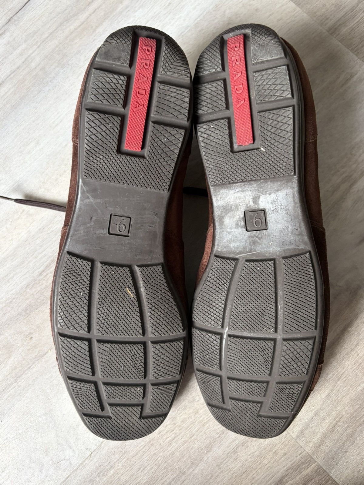 Prada Prada Suede Low Top Sneaker Size US 9.5 / EU 42-43 - 8 Thumbnail