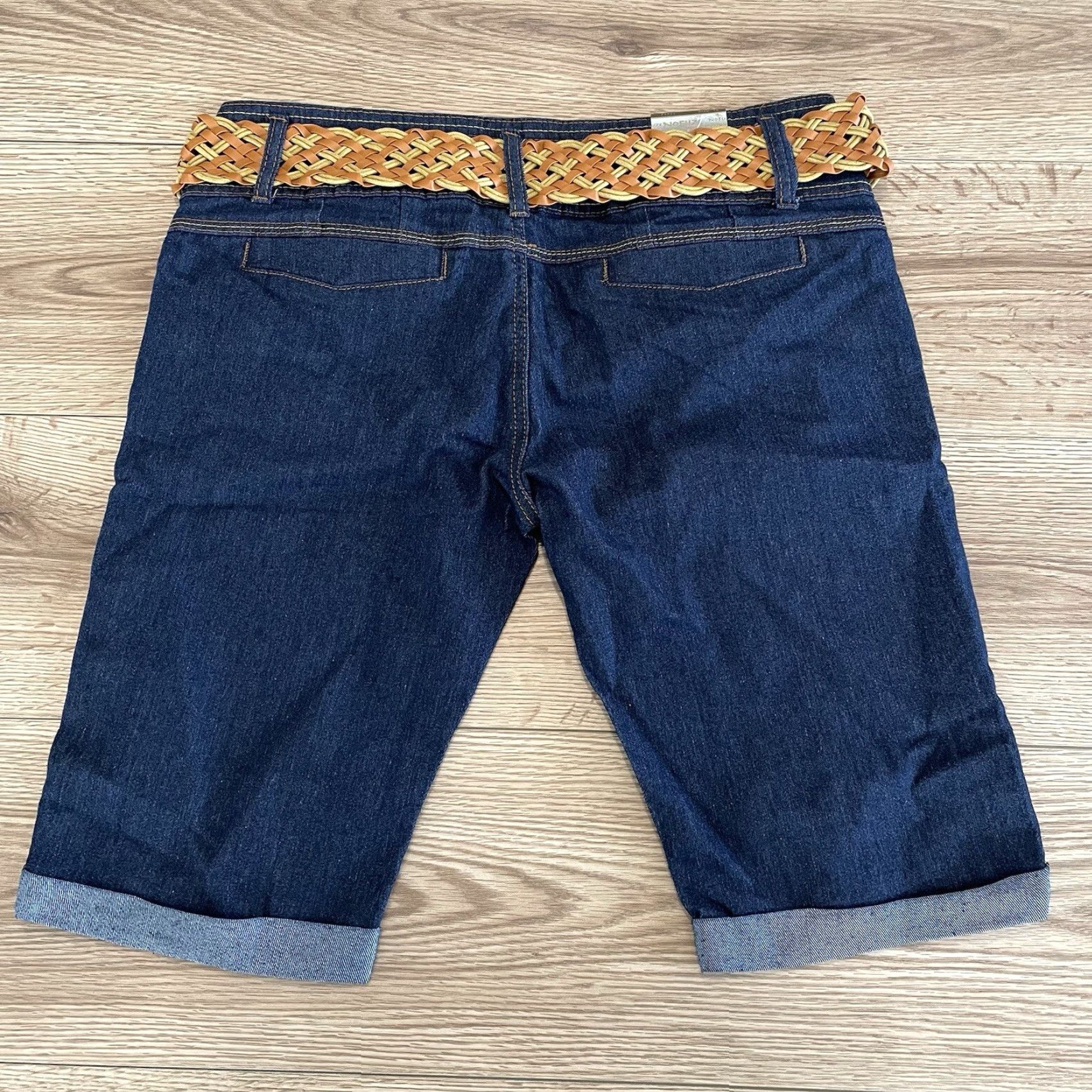 Vintage VINTAGE Nofuze Jeans Women's Bermuda Shorts Size 12 Blue Cotton Blend Denim Stretch Mid Rise Size 34" / US 12 / IT 48 - 8 Thumbnail