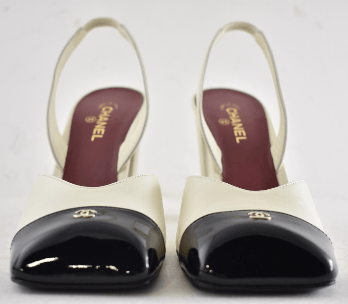 Chanel 26S Blazy Ivory Black Square Slingback Block Heel Pump 40 Size US 10 / IT 40 - 16 Thumbnail