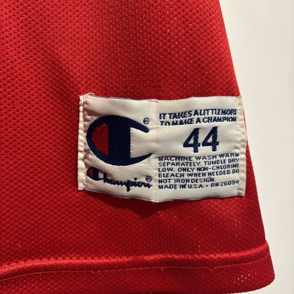 Champion Authentic 1992 Michael Jordan Champion Jersey 44 Red Vintage Size US M / EU 48-50 / 2 - 7 Thumbnail