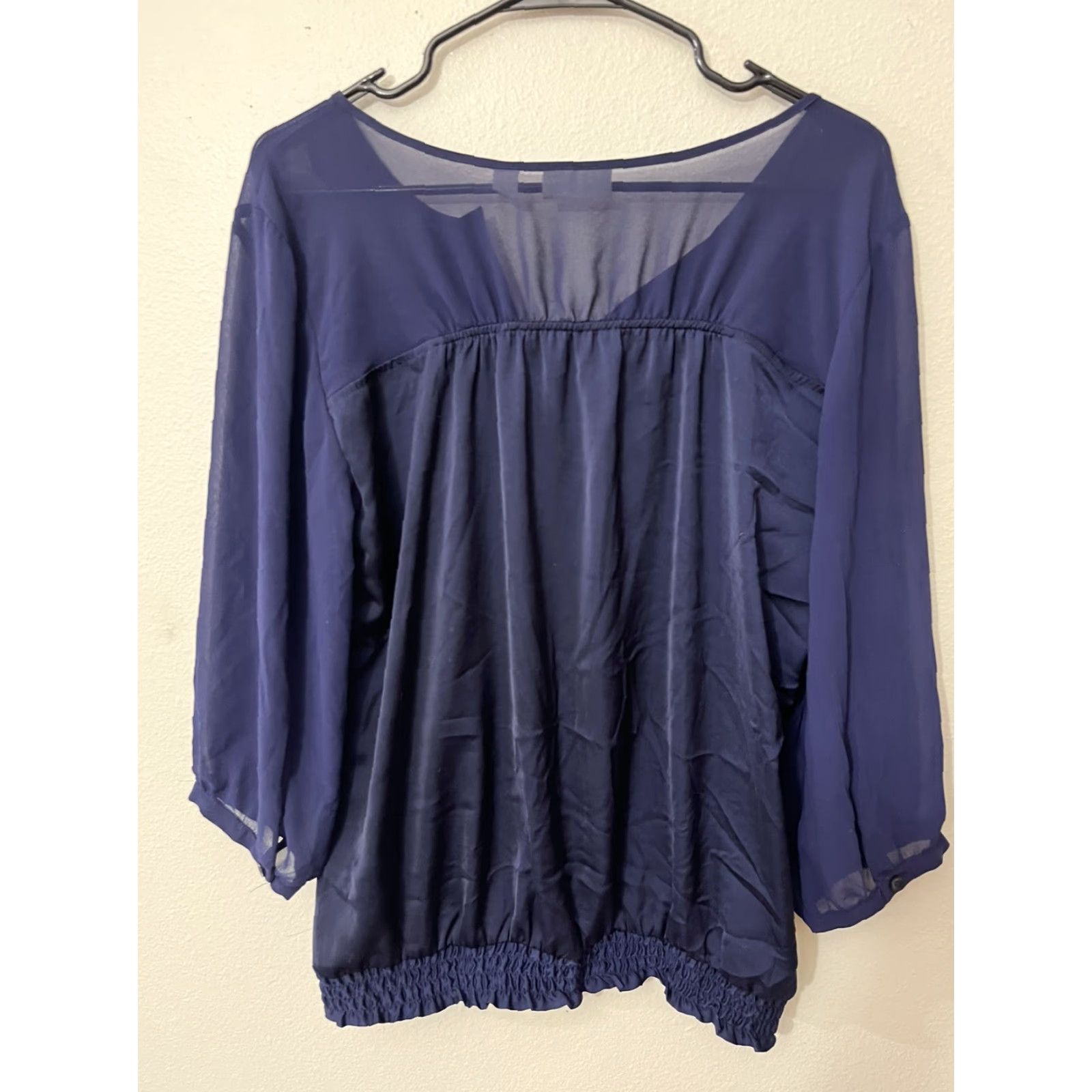 Vintage New York & Company Womens Blouse M Long Sleeve Crew Neck Blue Stretch Casual Designer Size M / US 6-8 / IT 42-44 - 2 Thumbnail