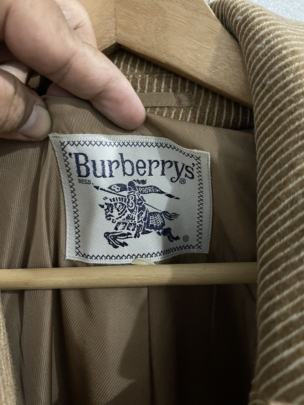 Burberry Vintage Burberry Long Wool Jacket Size M / US 6-8 / IT 42-44 - 12 Thumbnail