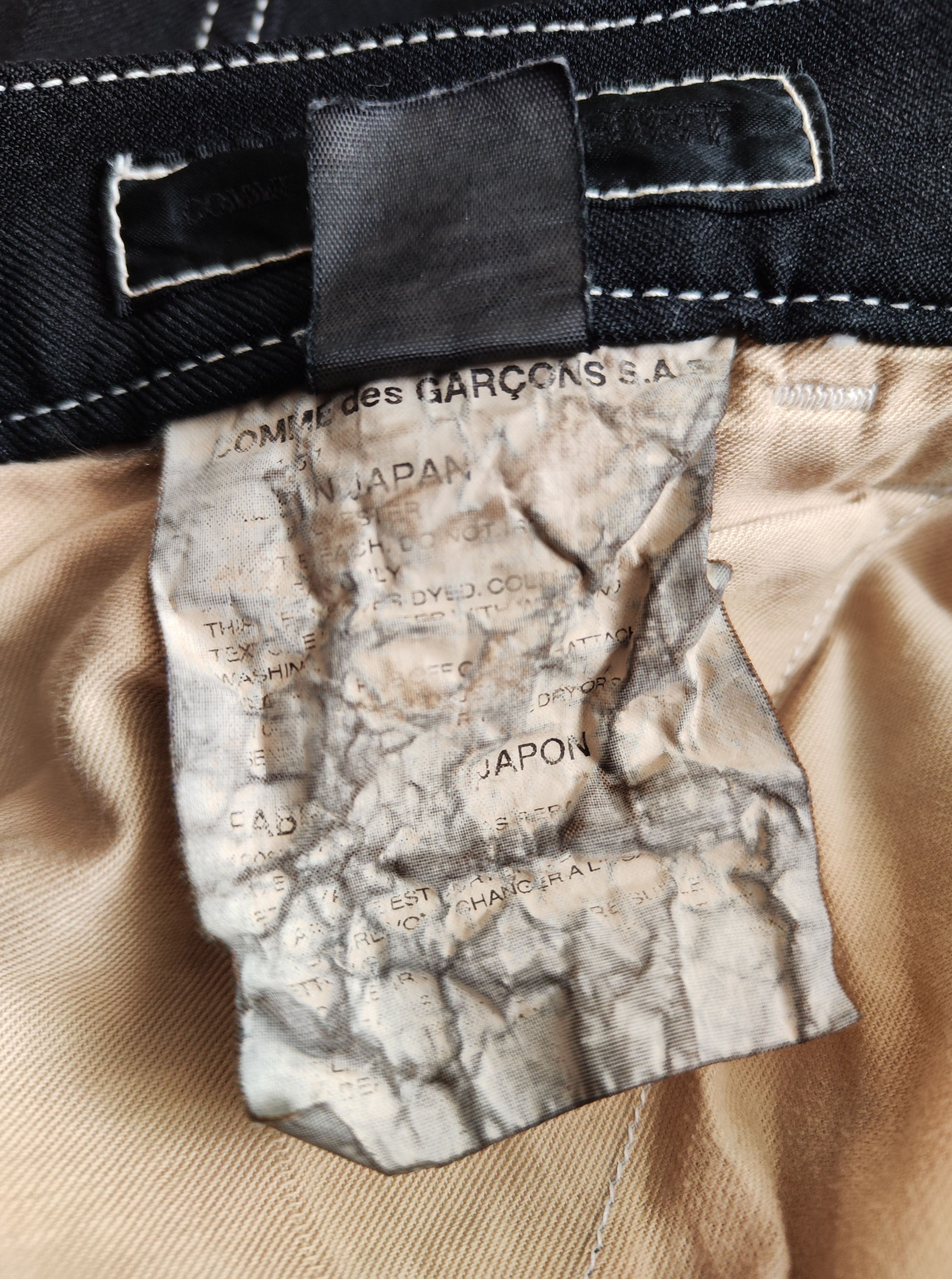 Comme des Garcons Asymmetrical poly pants.Like Jacquemus or Devoa Size US 32 / EU 48 - 6 Thumbnail
