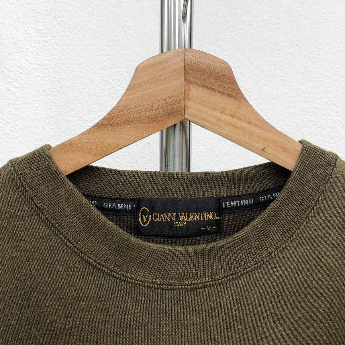 Gianni Valentino VTG Gianni Valentino Italy Embroidery Big Logo Sweatshirts Size US M / EU 48-50 / 2 - 10 Thumbnail