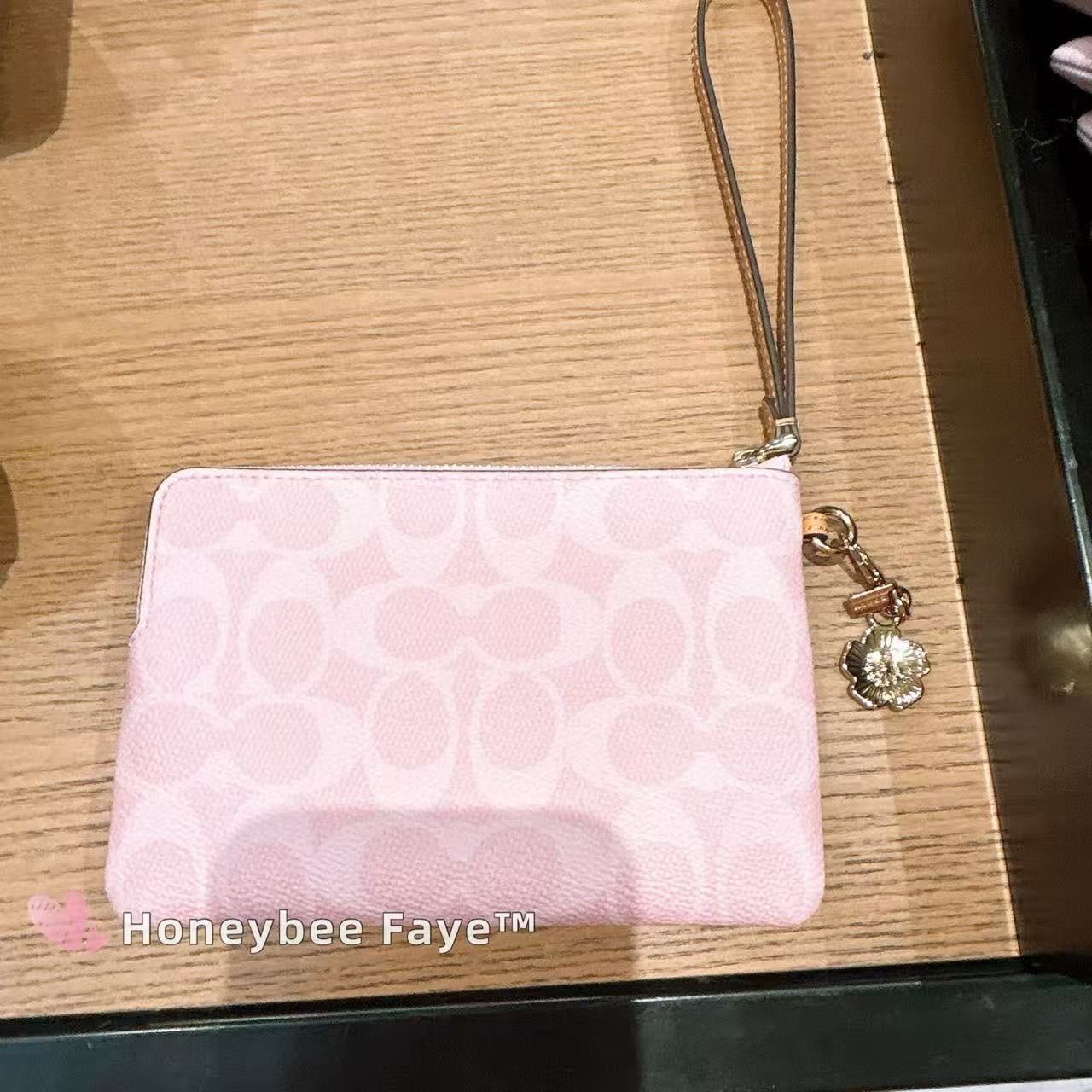Coach Corner Zip Wristlet In Signature Canvas With Charms CEF72 Size ONE SIZE - 7 Thumbnail