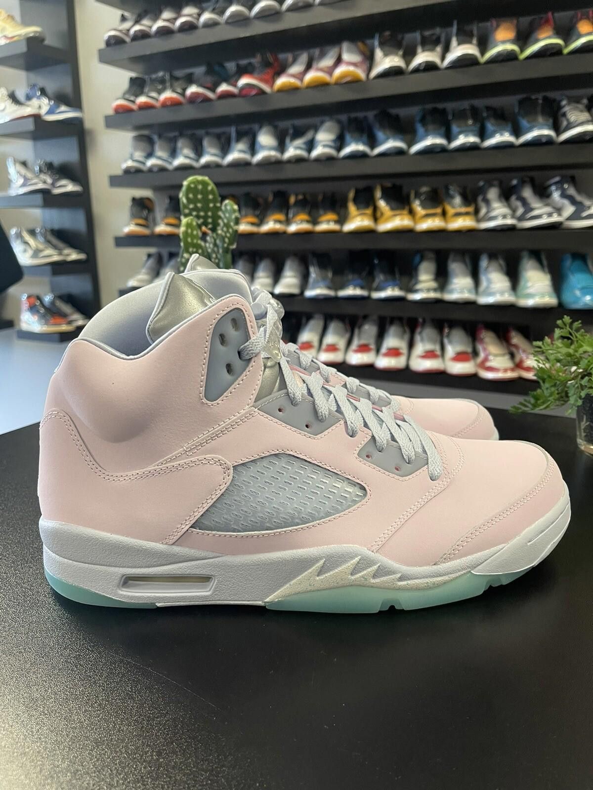 Jordan Brand Size 11.5 - Air Jordan 5 Retro Easter Regal Pink DV0562-600 Size US 11.5 / IT 41.5 - 3 Thumbnail