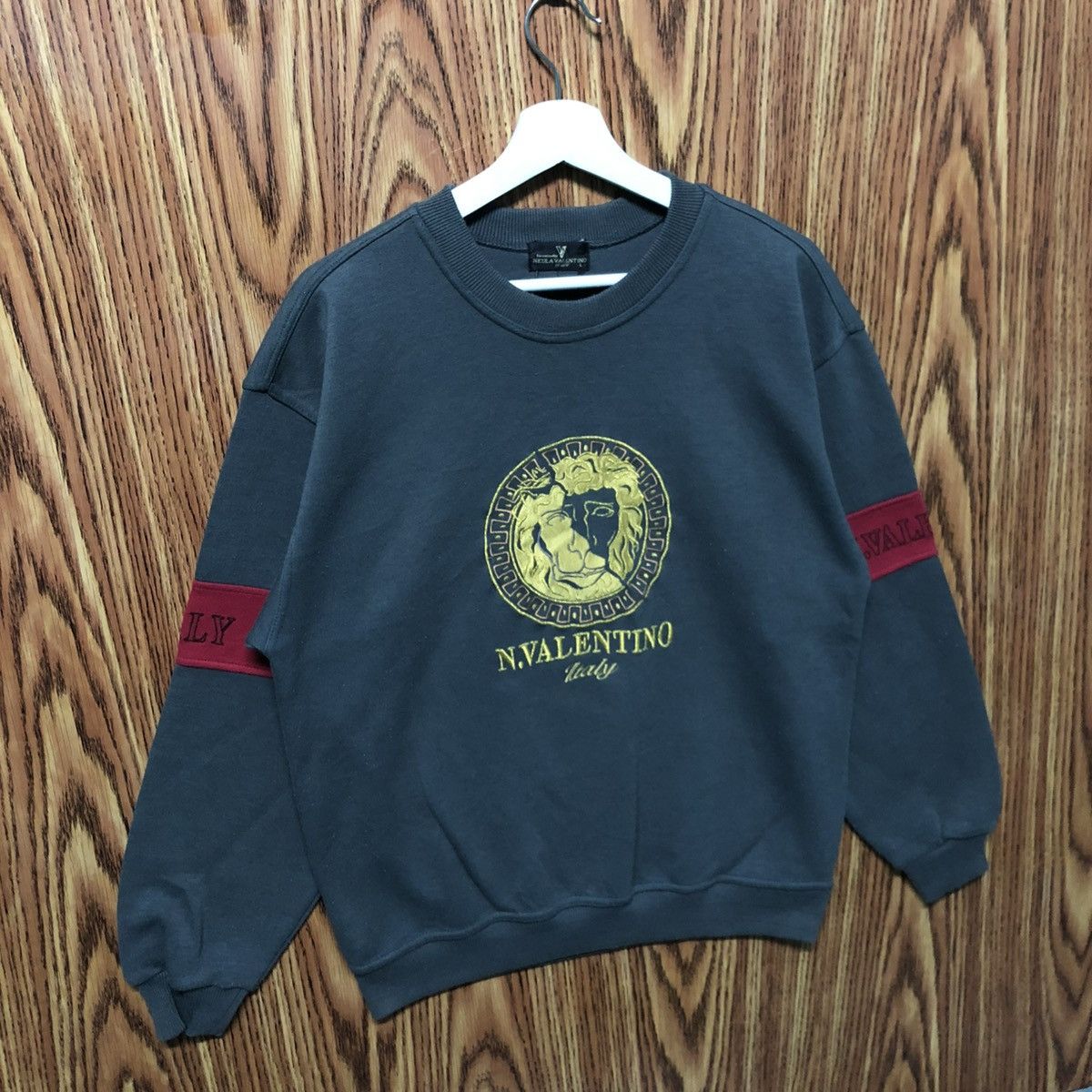 Vintage Vintage Nicola Valentino Italy Sweatshirt Size US L / EU 52-54 / 3 - 2 Thumbnail