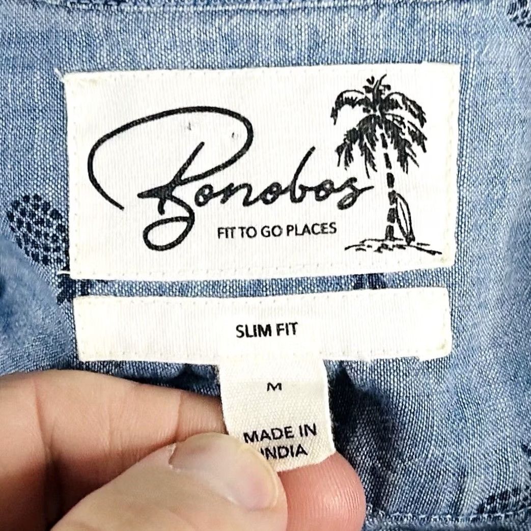 Bonobos Bonobos Medium Slim Fit Chambray Hawaiian Shirt Blue Pineapples Short Sleeve Mens Shirt Size US M / EU 48-50 / 2 - 3 Thumbnail