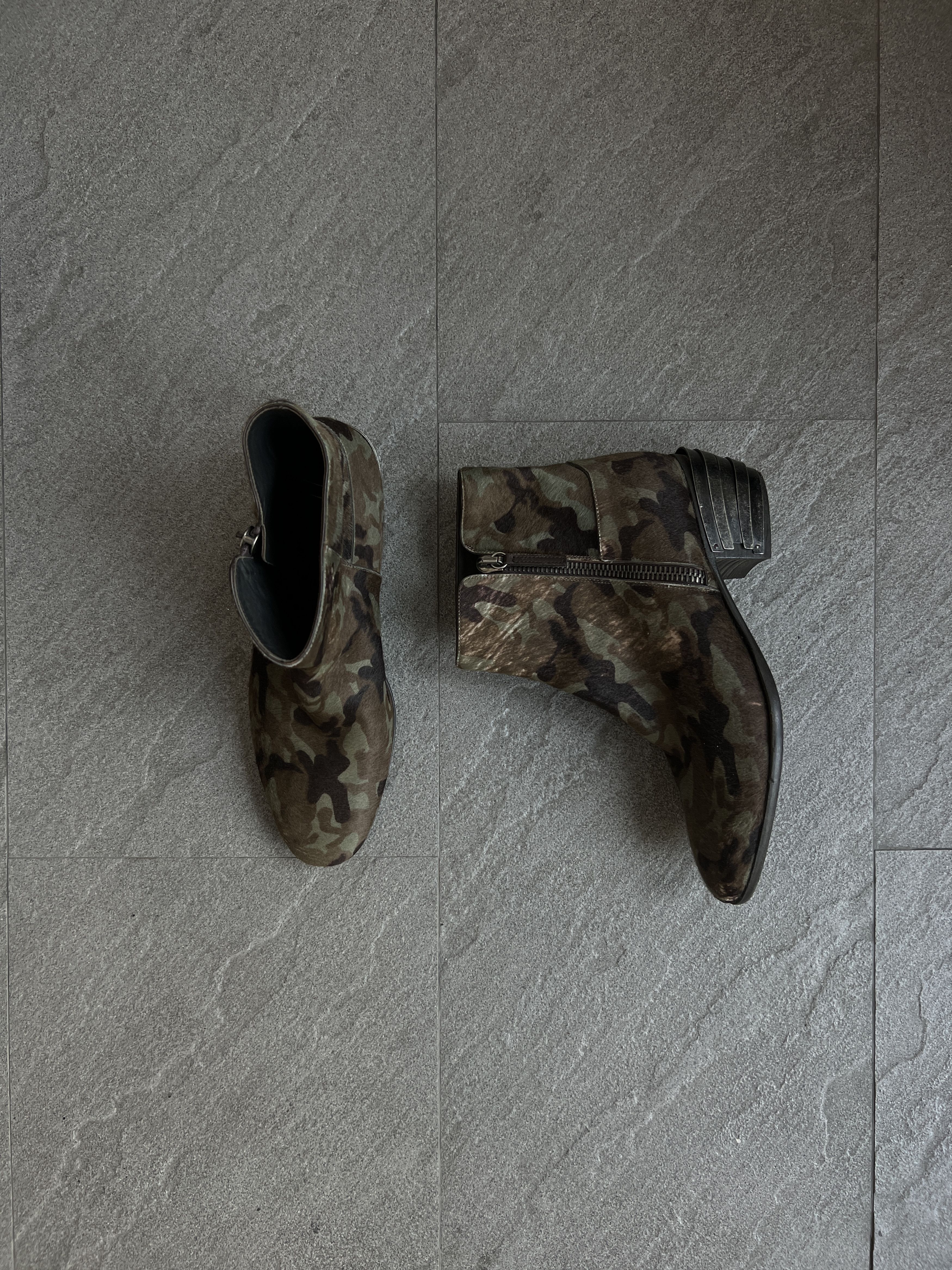 Giuseppe Zanotti Giuseppe Zanotti Camo Pony Hair Zip Boots EU43 Size US 10 / EU 43 - 1 Thumbnail