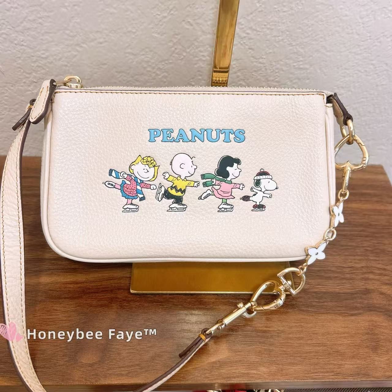 Coach Peanuts Nolita 19 With Snoopy And Friends Motif CE858 Size ONE SIZE - 1 Thumbnail