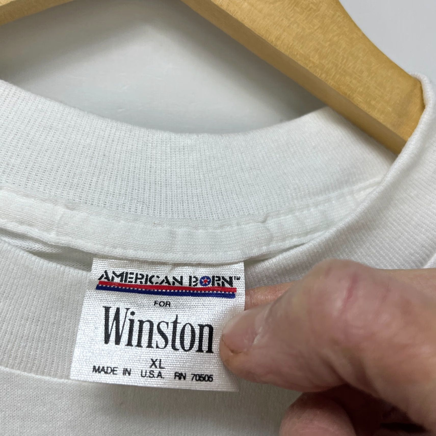 Vintage Vintage Winston Cigarettes Eagle Pocket T-Shirt XL White Men Size US XL / EU 56 / 4 - 4 Thumbnail