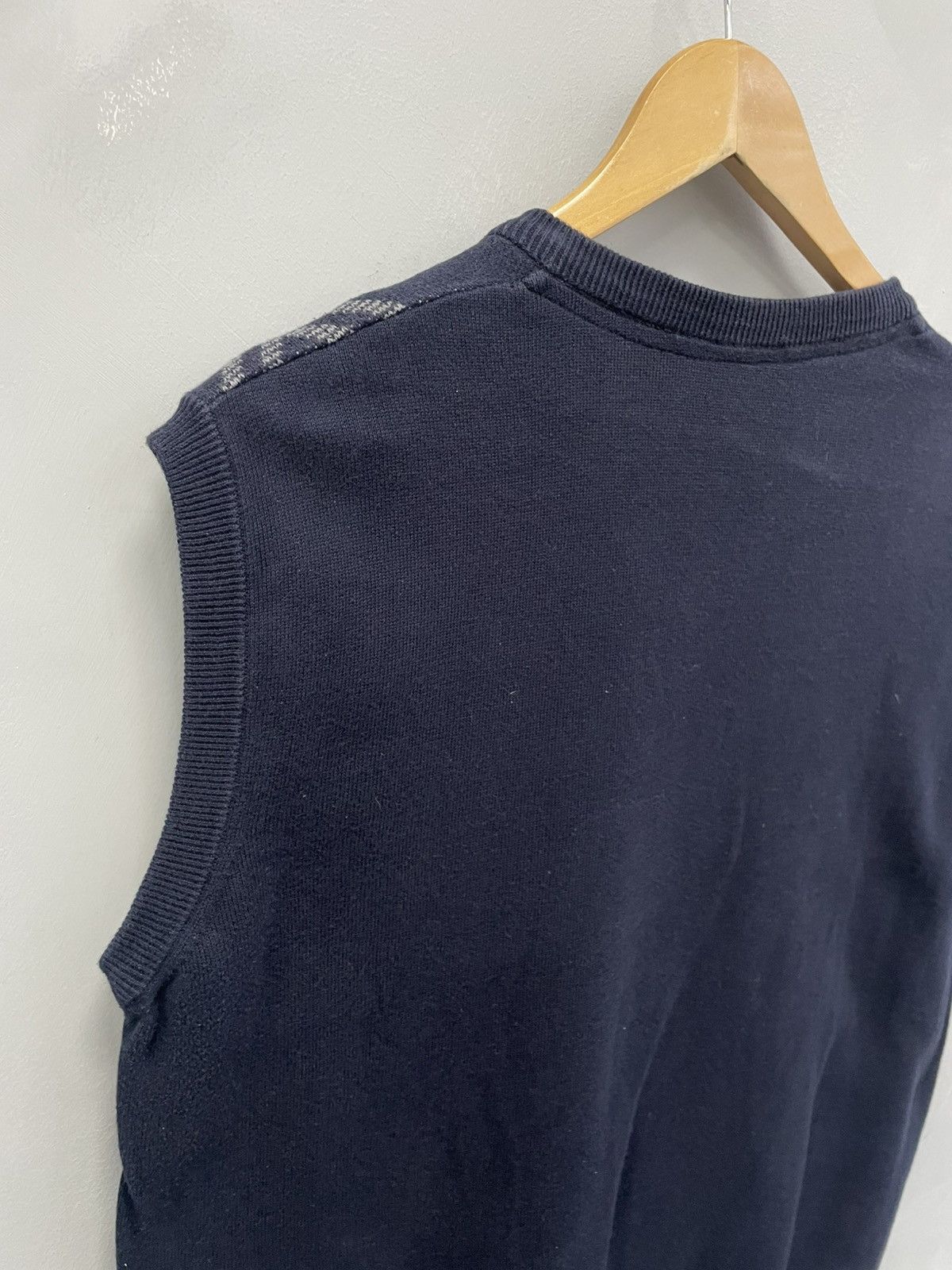 Emporio Armani × Japanese Brand × Vintage VINTAGE ARCHIVE Y2K GOLF STYLE KNITTED VEST EMPORIO ARMANI Size US M / EU 48-50 / 2 - 9 Thumbnail
