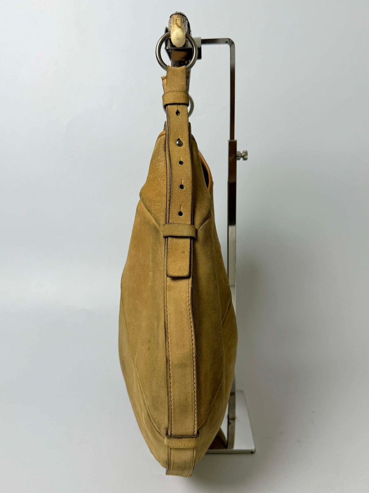 Saint Laurent Paris Yves Saint Laurent Taupe Suede Mombasa Hobo Bag Size ONE SIZE - 5 Thumbnail