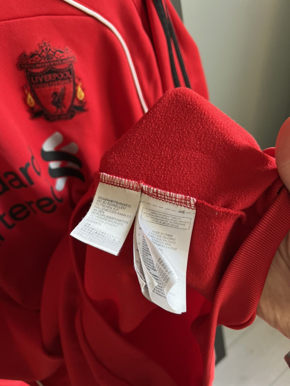 Adidas × Vintage Vintage Adidas Liverpool 2010-11 Soccer Sweatshirt Size US L / EU 52-54 / 3 - 7 Thumbnail