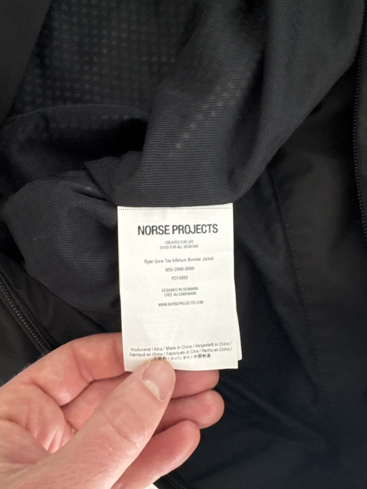 Norse Projects Ryan Gore-Tex Infinium Bomber Jacket Size US L / EU 52-54 / 3 - 8 Thumbnail