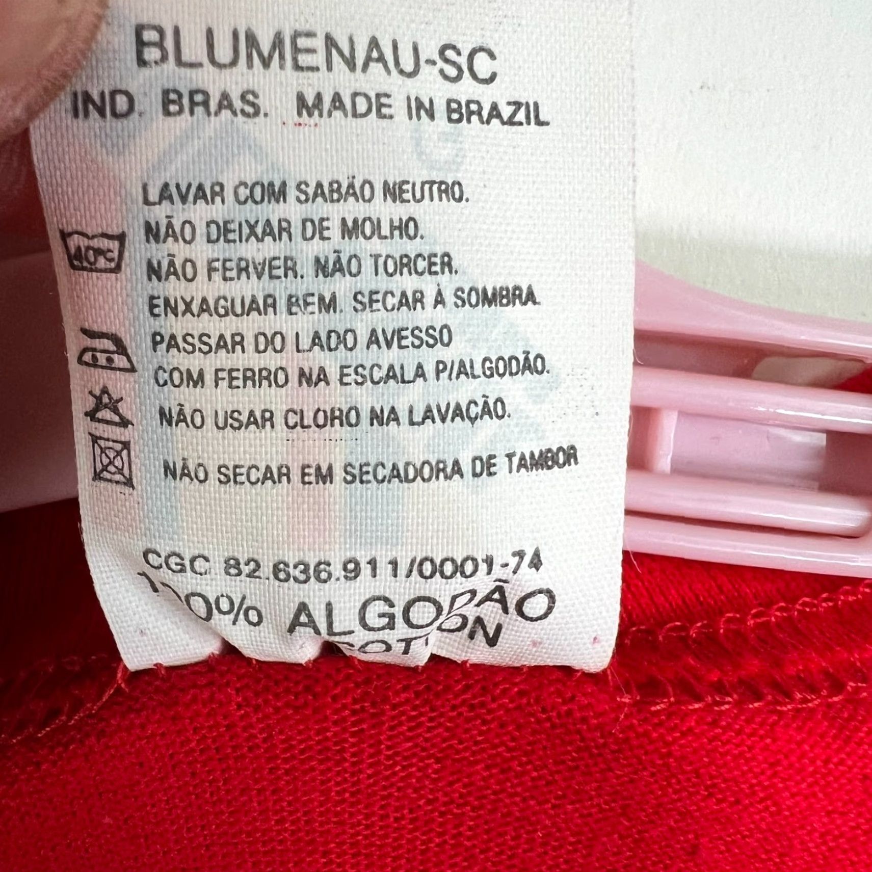 Vintage Sadia Brazilian Distribution Promo T-Shirt Mens L Red Crew Neck Short Sleeve Graphic Print Chicken Jersey Cotton Sulfabril Shirt Men Red 90s? Size US L / EU 52-54 / 3 - 5 Thumbnail