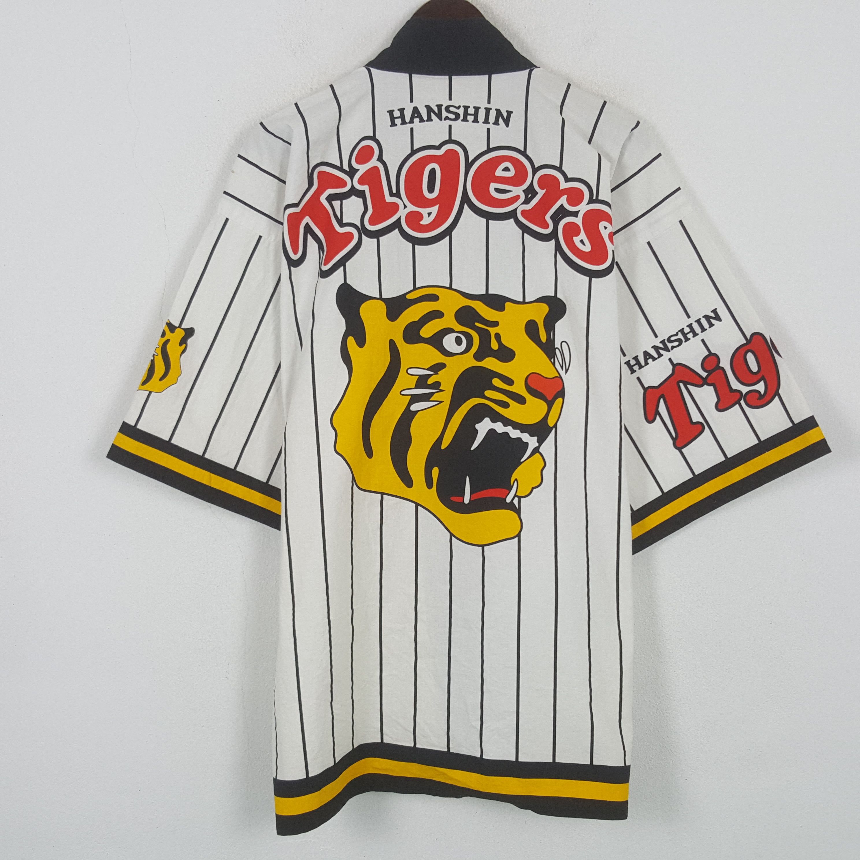 Japanese Brand VIntage Hanshin Tigers Kimono Japanese Jacket Size US L / EU 52-54 / 3 - 1 Thumbnail