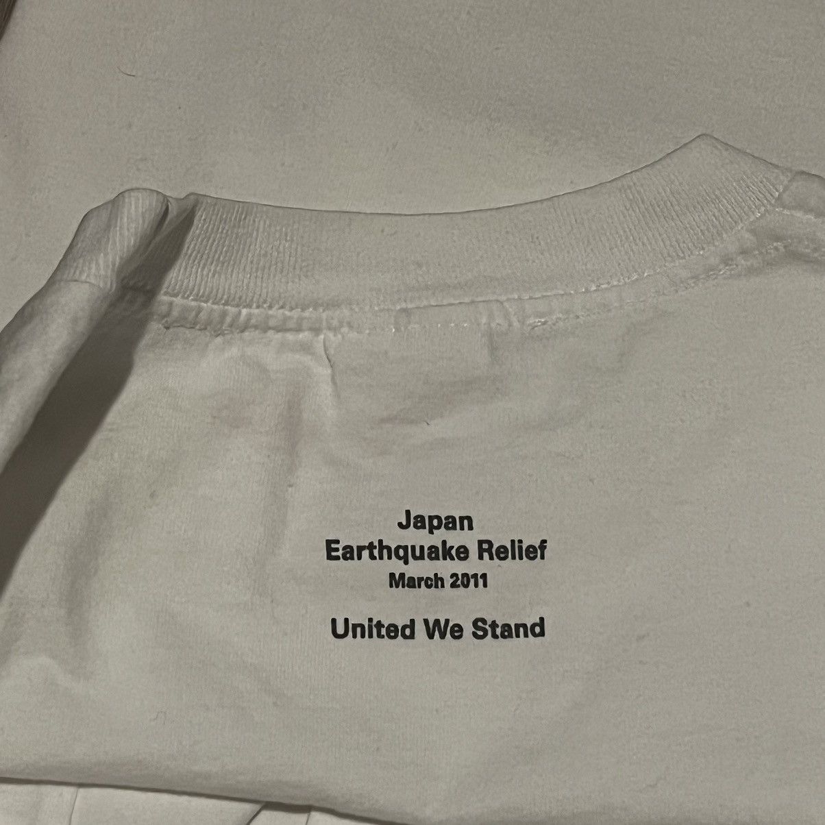 Supreme Supreme Japan Relief Box Logo Tee Rising sun bogo t shirt Size US XL / EU 56 / 4 - 17 Thumbnail