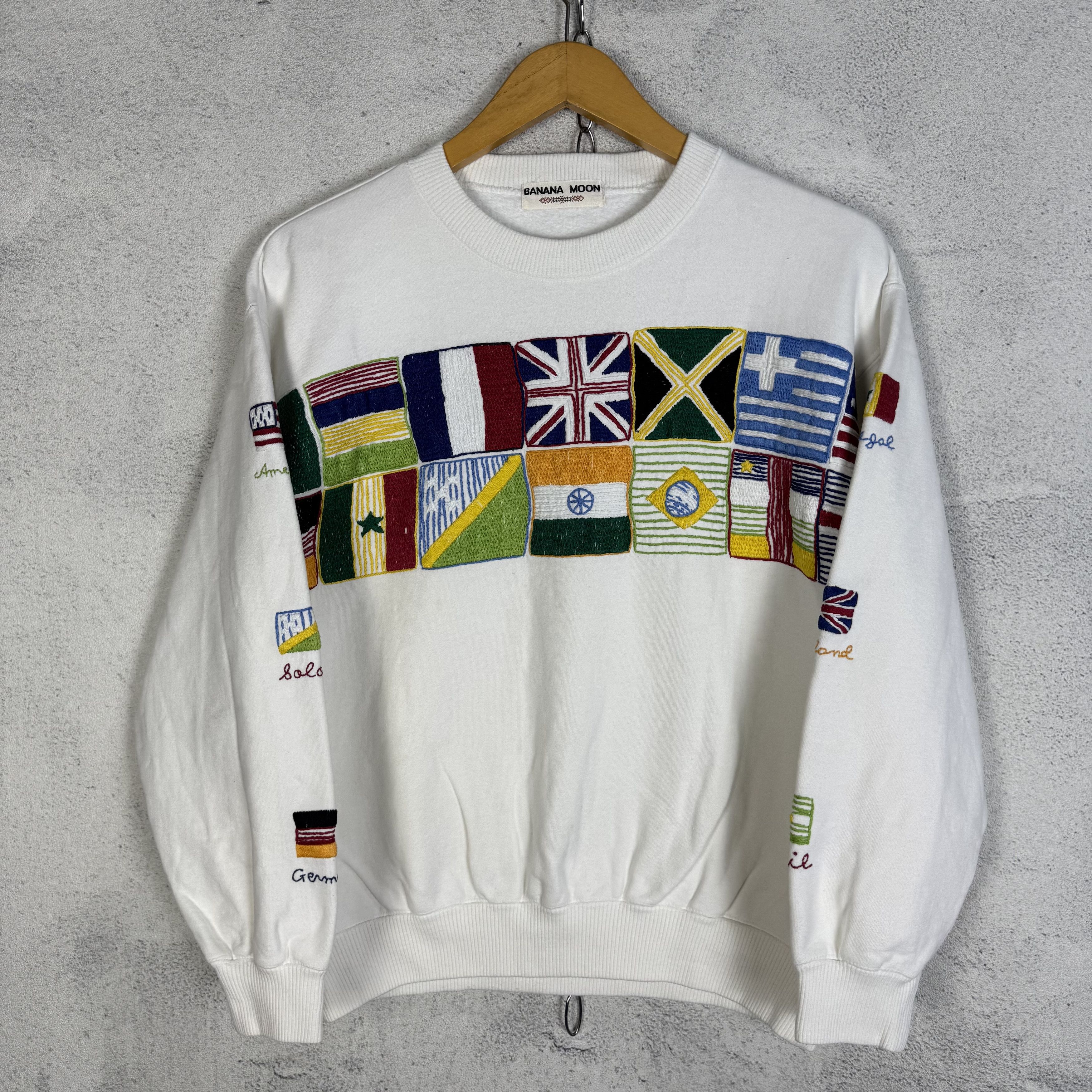 Japanese Brand Vintage Banana Moon Country Flag Sweatshirt Crewneck Size US S / EU 44-46 / 1 - 1 Thumbnail
