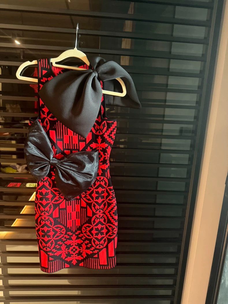 Alexander McQueen Alexander McQueen Red Mini Dress with Bow- DMC Size 24" / US 00 / IT 34 - 1 Thumbnail