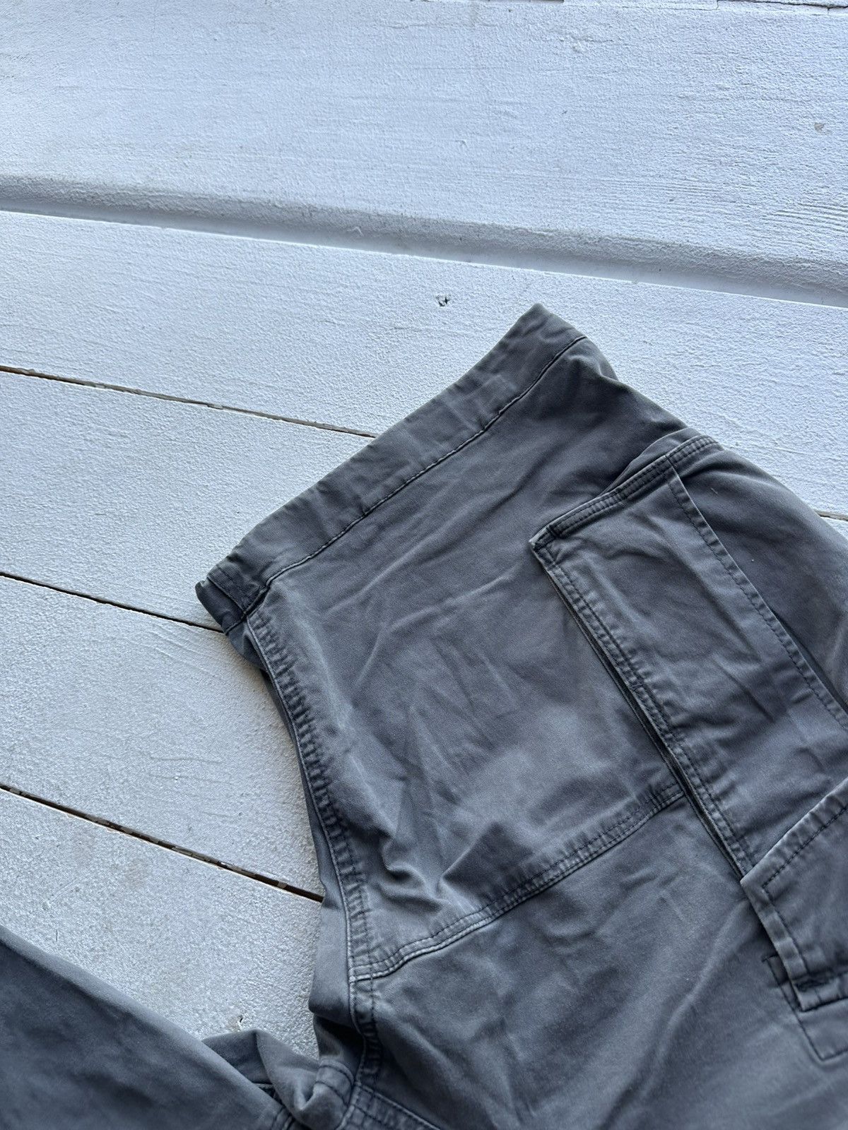 G-Star 🚨PUNK G STAR OPIUM 96 GRAY SHORTS MEN CARGO Y2k BIKER Size US 31 - 9 Thumbnail