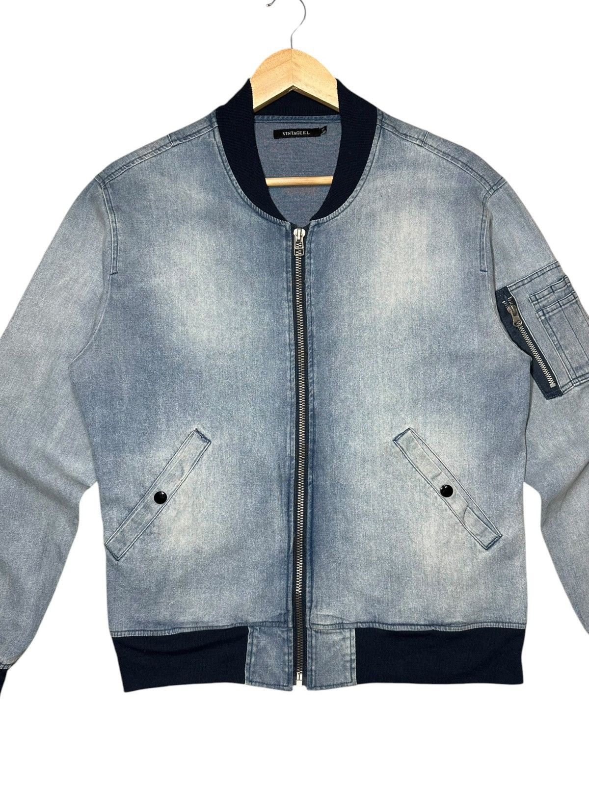 Vintage VINTAGE E.L. light-wash denim bomber jacket Size US L / EU 52-54 / 3 - 2 Thumbnail