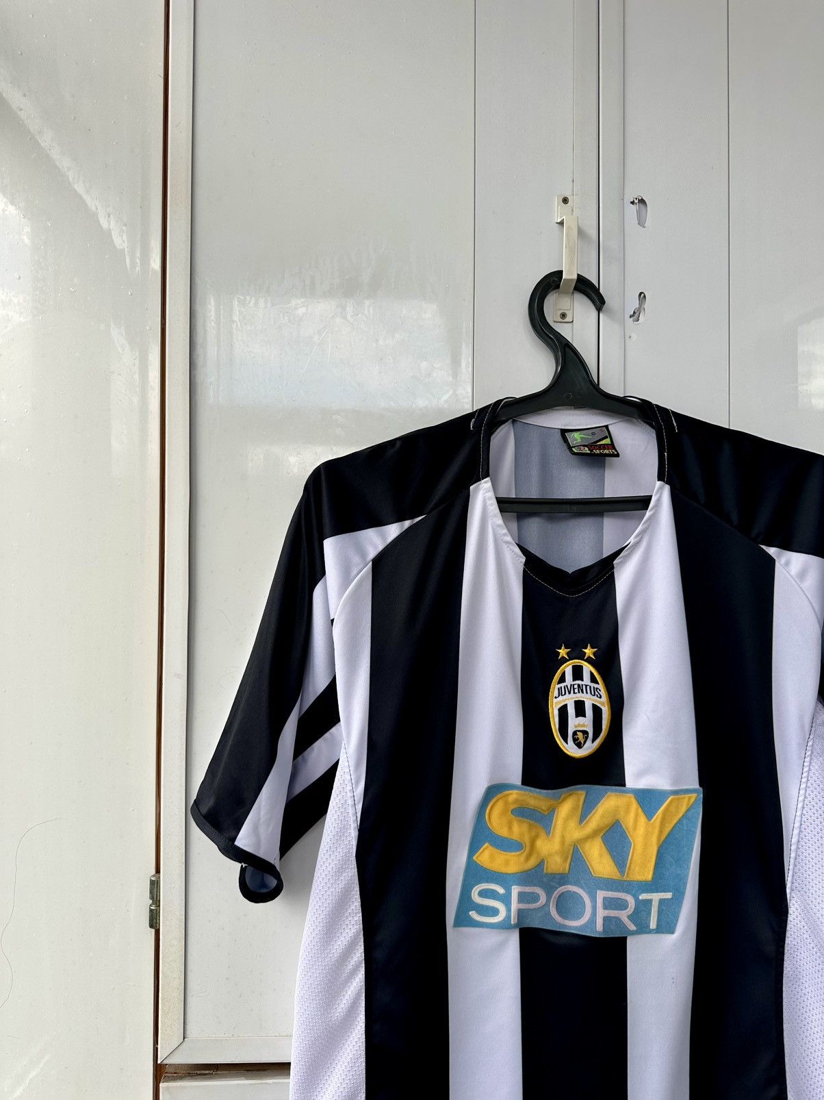 Other Vintage Soccer Jersey Juventus Style Size US L / EU 52-54 / 3 - 3 Thumbnail