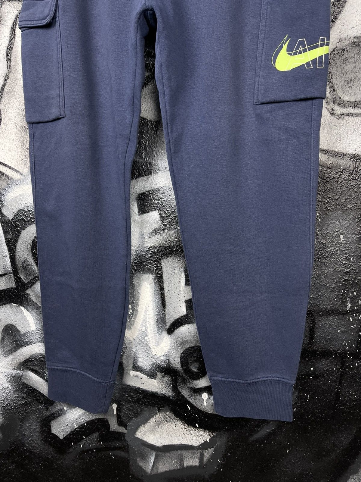Nike Nike NSW Swoosh Cotton Cargo Joggers Men’s Pants Size L Size US 34 / EU 50 - 12 Thumbnail