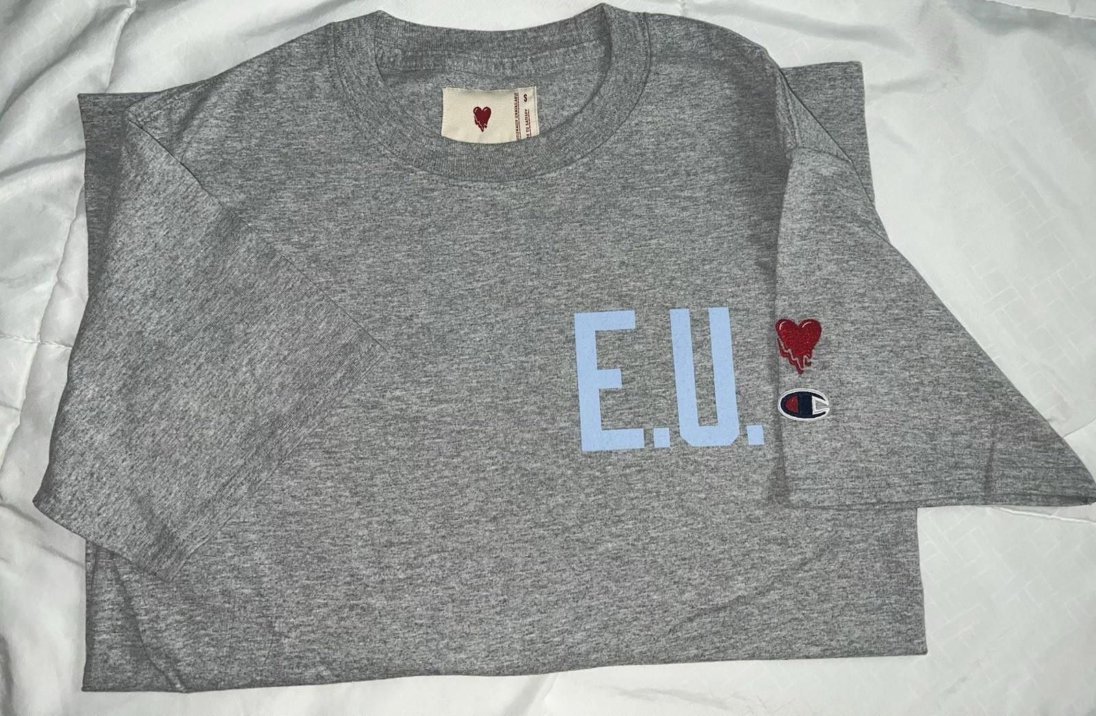 送料関税込み■EMOTIONALLY UNAVAILABLE■× ChampionコラボTee Champion × Emotionally Unavailable Emotionally Unavailable X