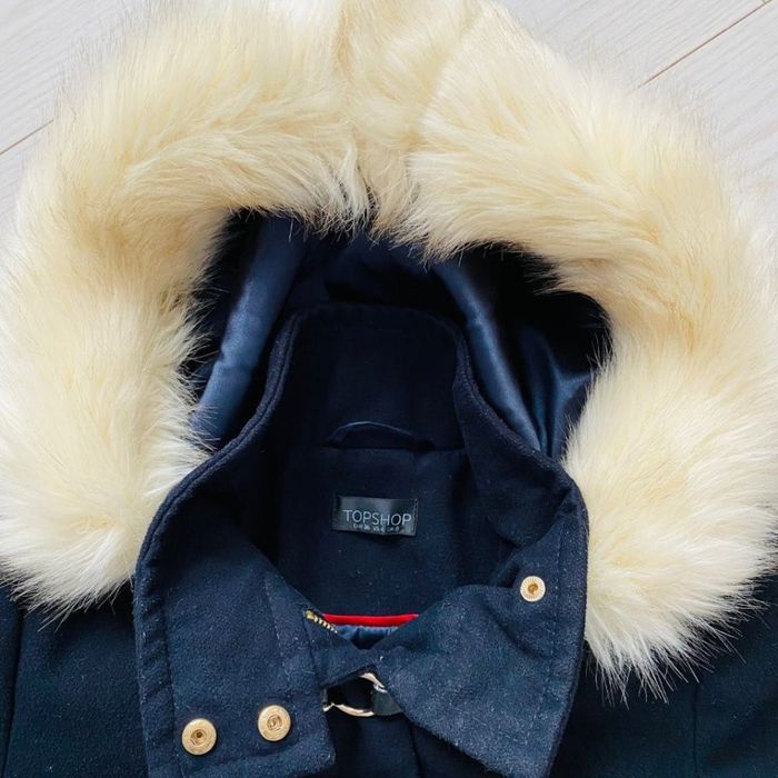 Topshop fluffy hood online coat