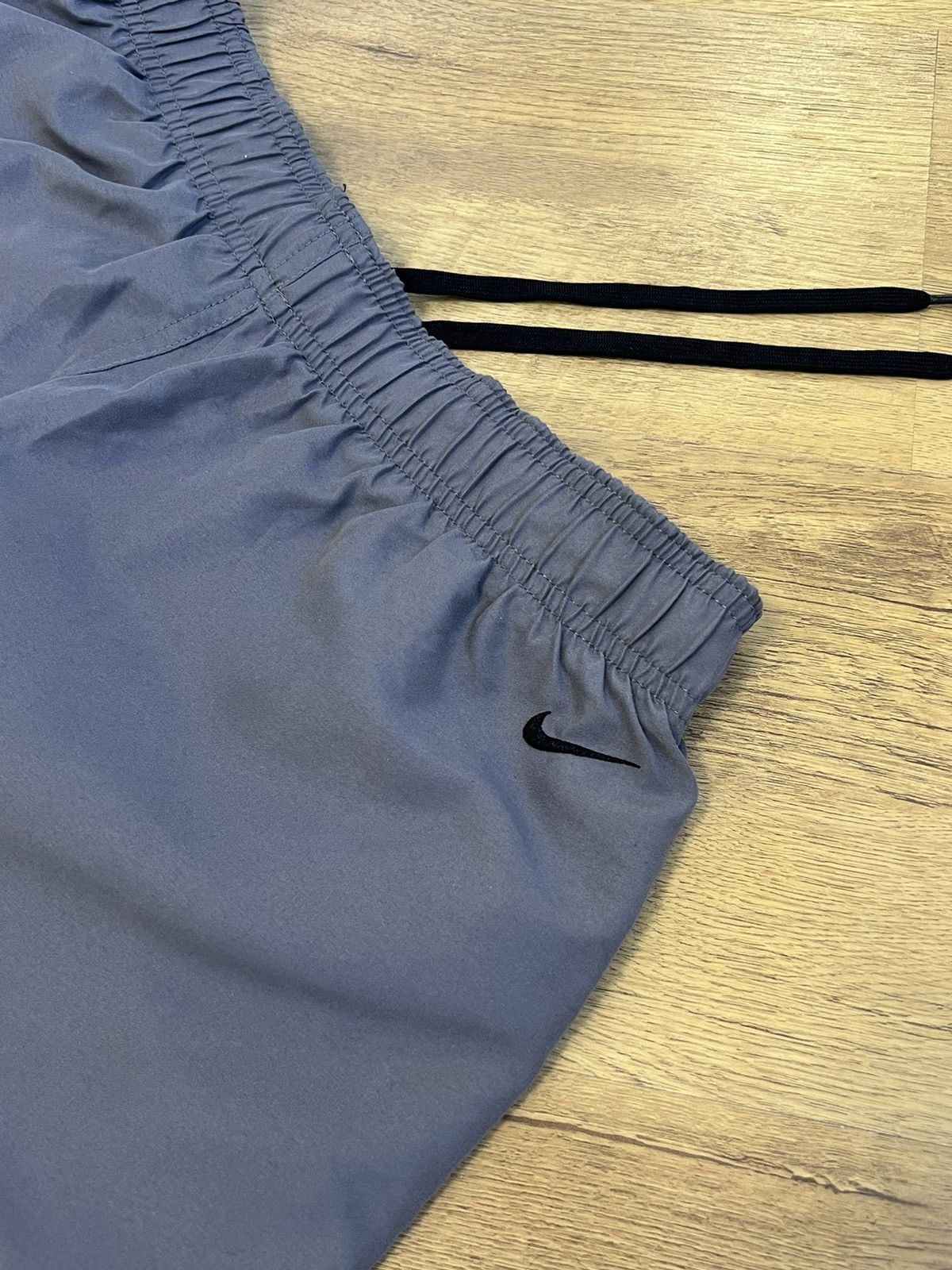 Nike Nike vintage style shorts Size US 33 - 4 Thumbnail