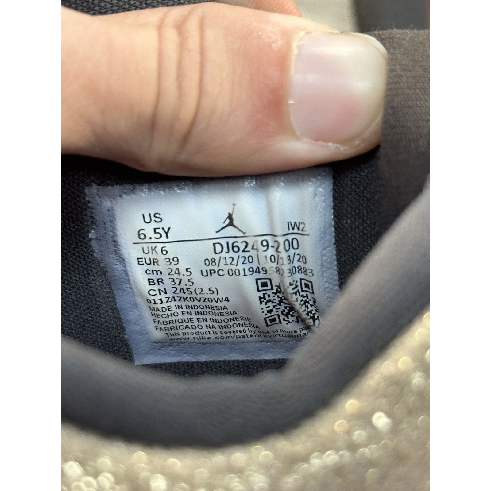Jordan Brand Jordan Retro 4 Taupe Haze GS - Size 6.5y Size US 6.5 / EU 39-40 - 7 Thumbnail