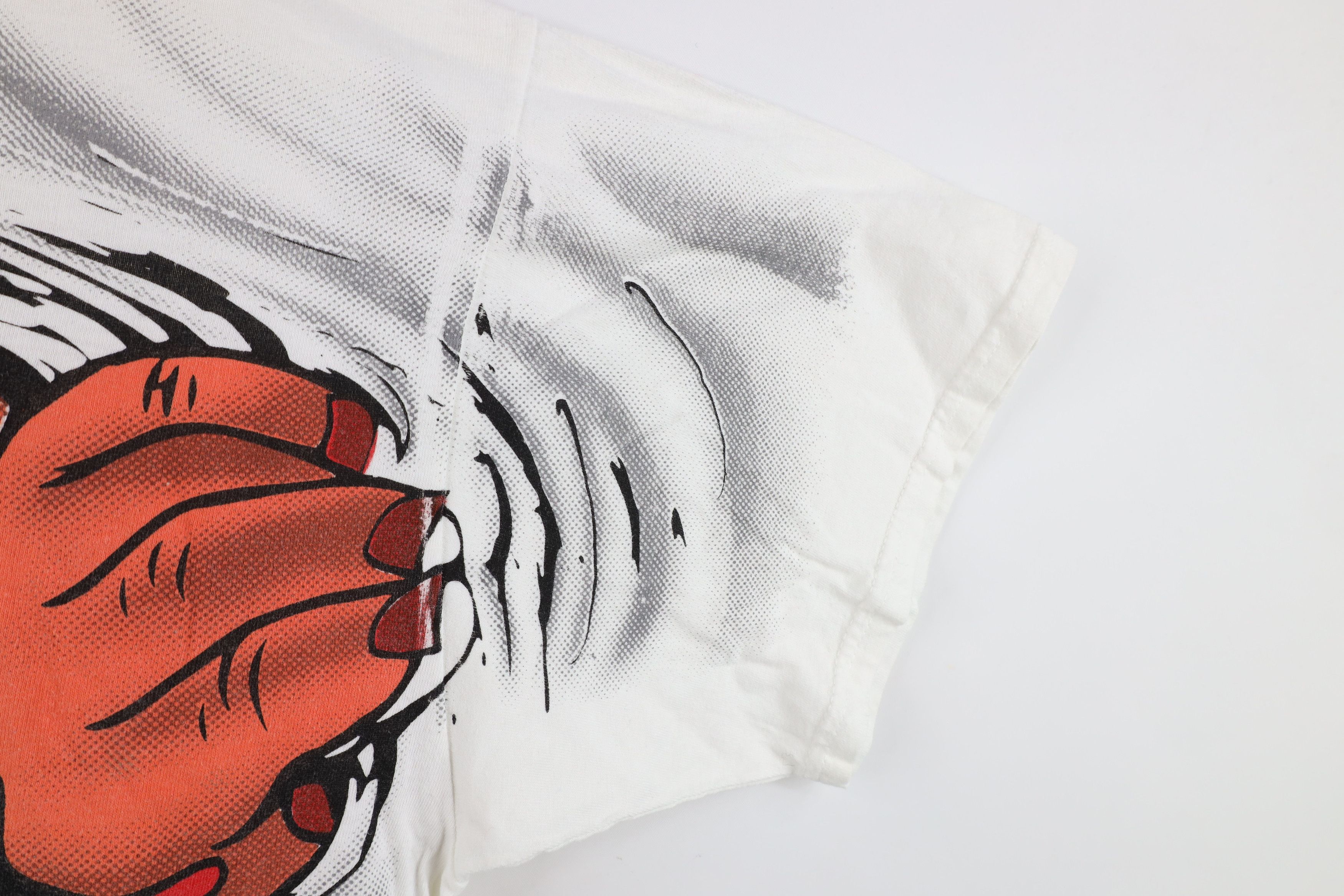 Vintage Vintage 90s Looney Tunes Space Jam Basketball T-Shirt USA Size US XL / EU 56 / 4 - 10 Thumbnail