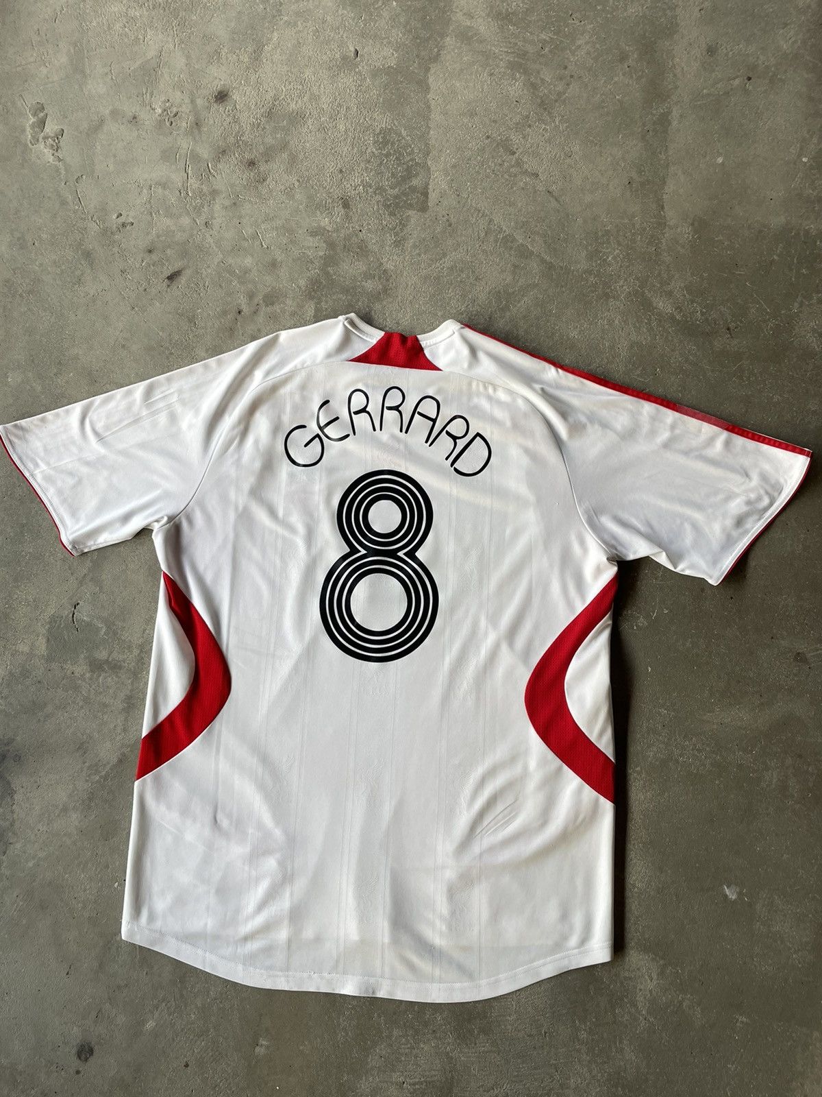 image of Adidas x Liverpool 2007/2008 Jersey Away Kit Gerrard 8 in White, Men's (Size 2XL)