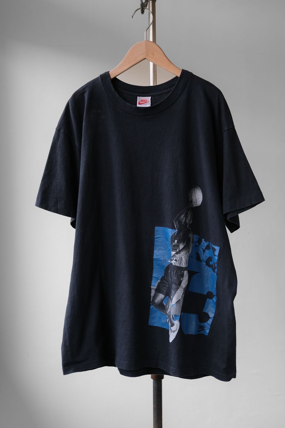 Nike Nike 1990’s Vintage Michael Jordan Tee Made in USA Size US XL / EU 56 / 4 - 1 Thumbnail
