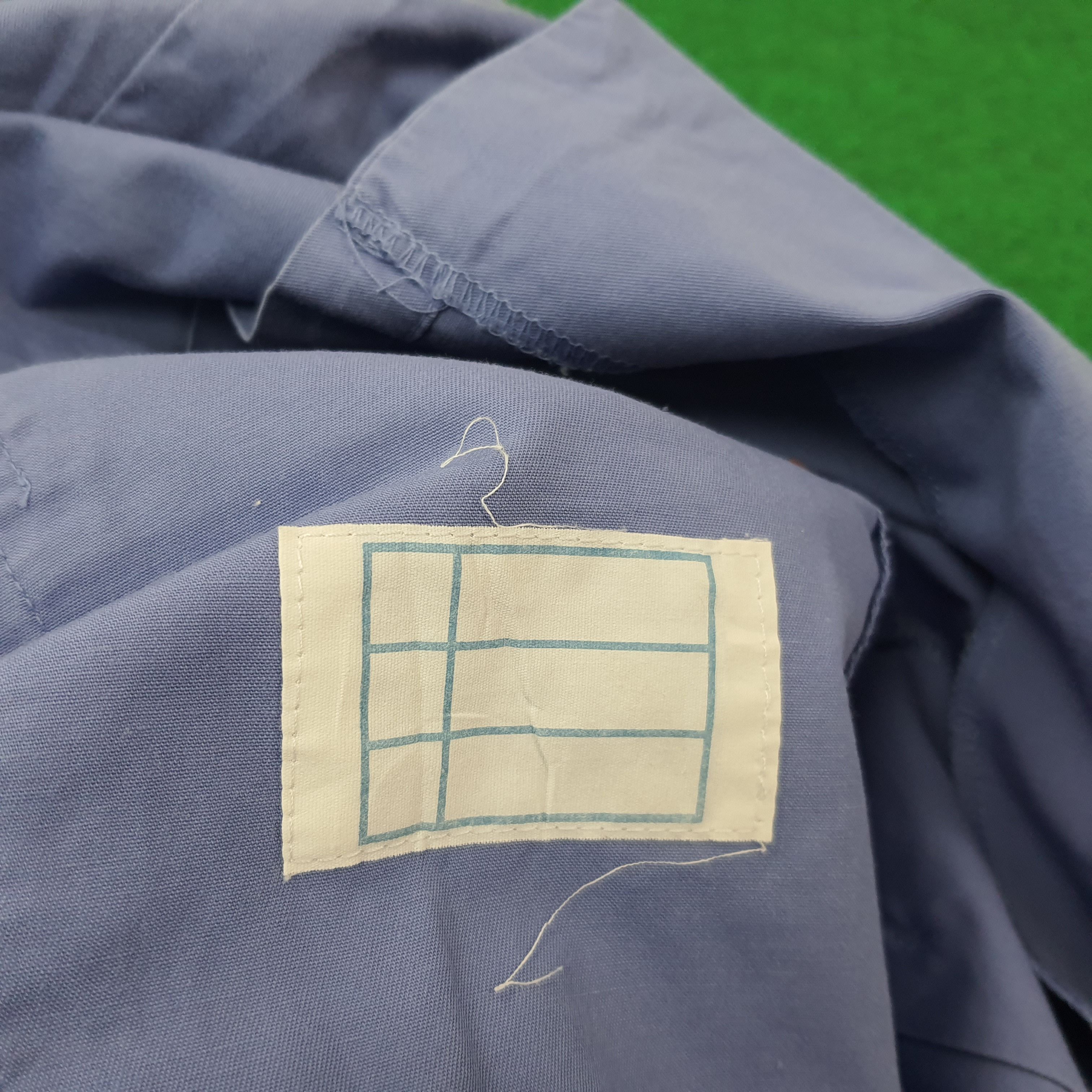 Japanese Brand Vintage Isuzu Japan Tech Brand Button Up Work Shirt C223N22 Size US M / EU 48-50 / 2 - 5 Thumbnail