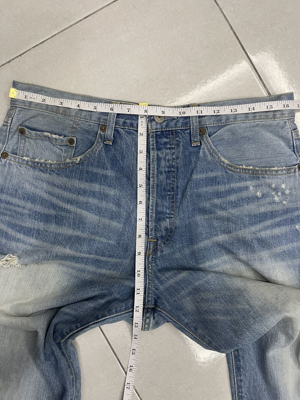 Levi's Vintage Levi's 501 Distressed Jeans |Light Wash | Button Fly Size US 33 - 12 Thumbnail