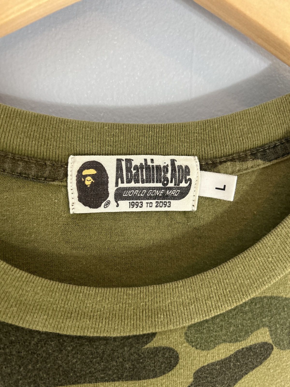 Bape Bape A Bathing Ape World Gone Mad Zipper Face Tee Size US L / EU 52-54 / 3 - 5 Thumbnail