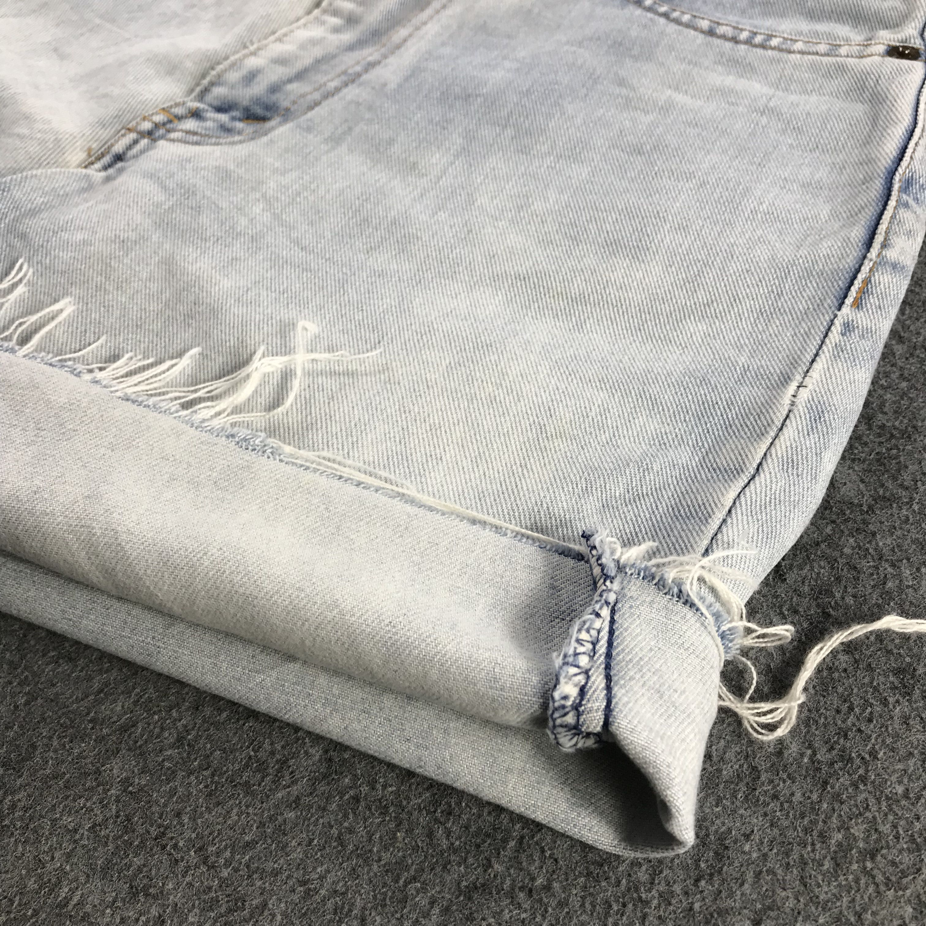 Levi's Vintage Levis 517 Jeans Faded Blue Short Pants KJ3453 Size US 27 - 6 Thumbnail